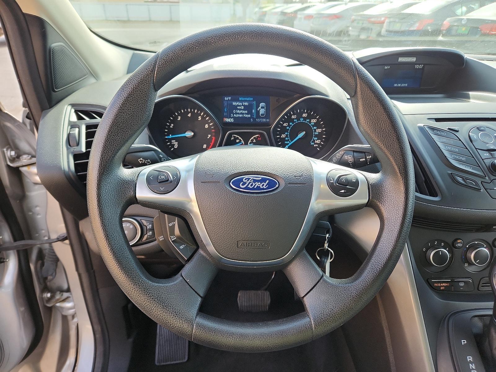 2015 Ingot Silver Metallic /Charcoal Black Ford Escape SE (1FMCU9GX2FU) with an ENGINE: 1.6L ECOBOOST engine, located at 4711 Ave Q, Lubbock, TX, 79412, (806) 687-2362, 33.551304, -101.855293 - Photo #28