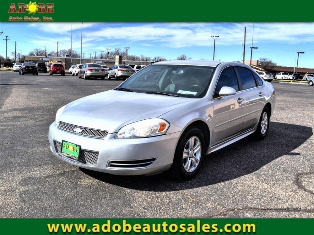 2013 SILVER ICE METALLIC /GRAY CLOTH INTERIOR Chevrolet Impala 4dr Sdn LS Retail (2G1WA5E35D1) with an 3.6L V6 DOHC 16V FFV engine, 6-SPEED AUTOMATIC transmission, located at 4711 Ave Q, Lubbock, TX, 79412, (806) 687-2362, 33.551304, -101.855293 - Photo #0