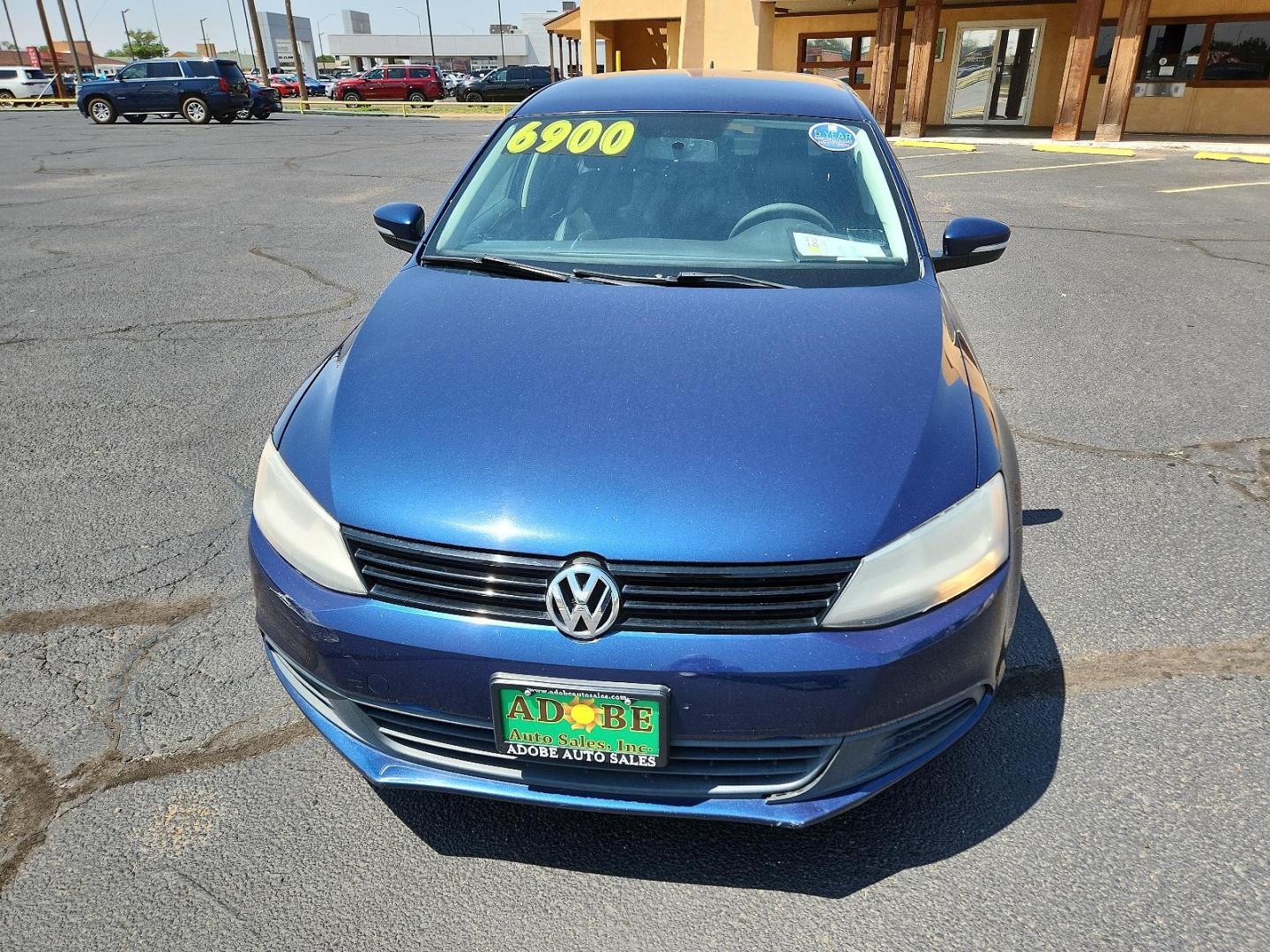 2014 Tempest Blue Metallic /Titan Black Volkswagen Jetta Sedan SE (3VWD17AJ9EM) with an Engine: 1.8L l-4 DOHC engine, located at 4711 Ave Q, Lubbock, TX, 79412, (806) 687-2362, 33.551304, -101.855293 - Photo#7