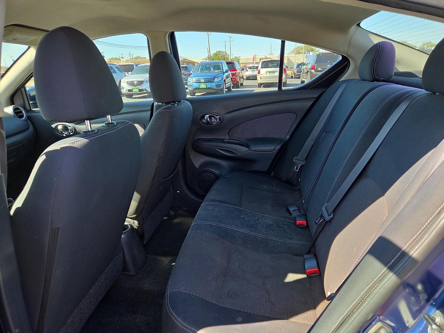 2014 Blue Onyx - B23 /Charcoal - G Nissan Versa 1.6 SV (3N1CN7AP0EL) with an 1.6L I-4 DOHC, variable valve control, regular unleaded, engine with 109HP engine, located at 4711 Ave Q, Lubbock, TX, 79412, (806) 687-2362, 33.551304, -101.855293 - Photo#18