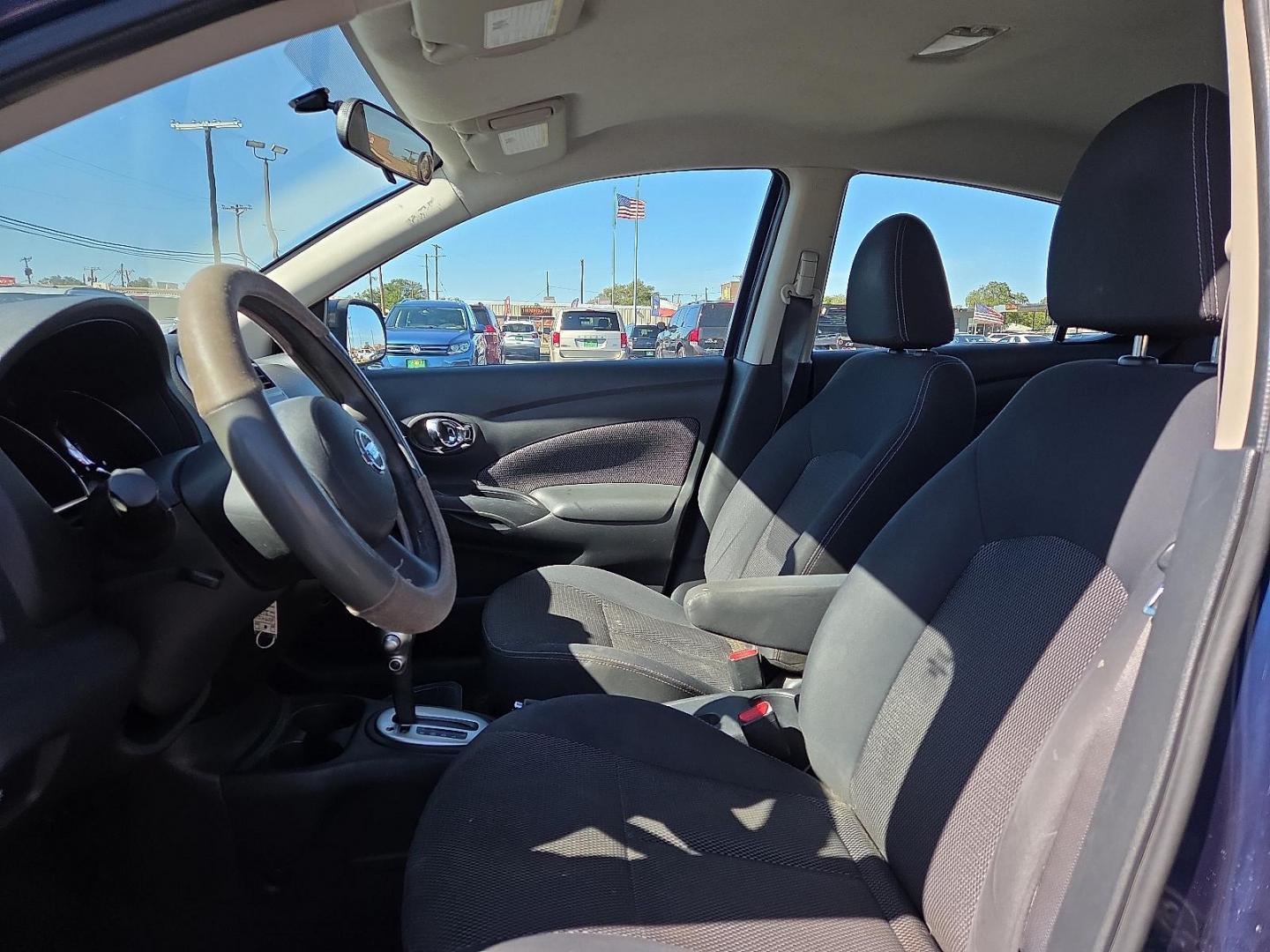 2014 Blue Onyx - B23 /Charcoal - G Nissan Versa 1.6 SV (3N1CN7AP0EL) with an 1.6L I-4 DOHC, variable valve control, regular unleaded, engine with 109HP engine, located at 4711 Ave Q, Lubbock, TX, 79412, (806) 687-2362, 33.551304, -101.855293 - Photo#24