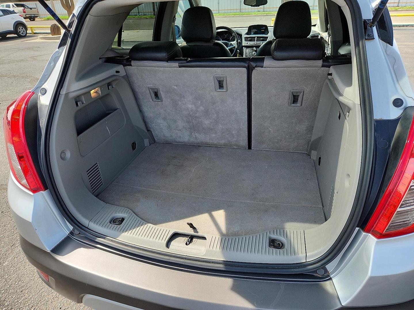 2015 Quicksilver Metallic - GAN /Titanium - AFO Buick Encore (KL4CJASB1FB) with an Ecotec 1.4L I-4 DOHC, variable valve control, intercooled turbo, regular unleaded, engine with 138HP engine, located at 4711 Ave Q, Lubbock, TX, 79412, (806) 687-2362, 33.551304, -101.855293 - Photo#7