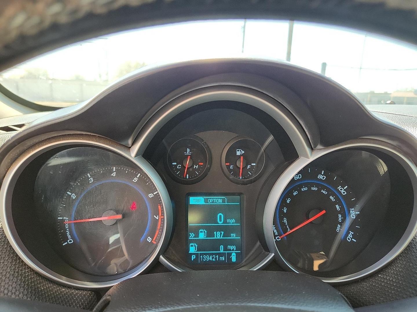 2014 RED /Jet Black - AFF Chevrolet Cruze 1LT Auto (1G1PC5SB5E7) with an ECOTEC 1.4L I-4 DOHC, VVT variable valve control, intercooled turbo, regular unleaded, engine with 138HP engine, located at 4711 Ave Q, Lubbock, TX, 79412, (806) 687-2362, 33.551304, -101.855293 - Photo#27