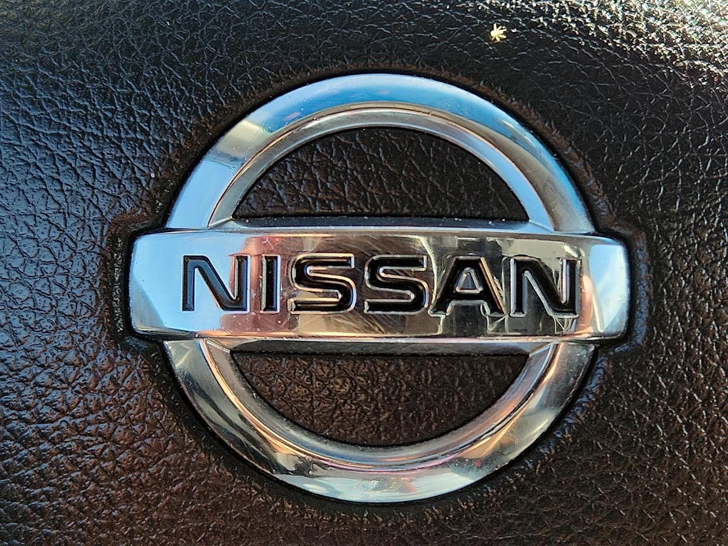 2017 BLACK /Charcoal - G Nissan Altima 2.5 S (1N4AL3AP2HC) with an 2.5L I-4 DOHC, variable valve control, regular unleaded, engine with 179HP engine, located at 4711 Ave Q, Lubbock, TX, 79412, (806) 687-2362, 33.551304, -101.855293 - Photo#19