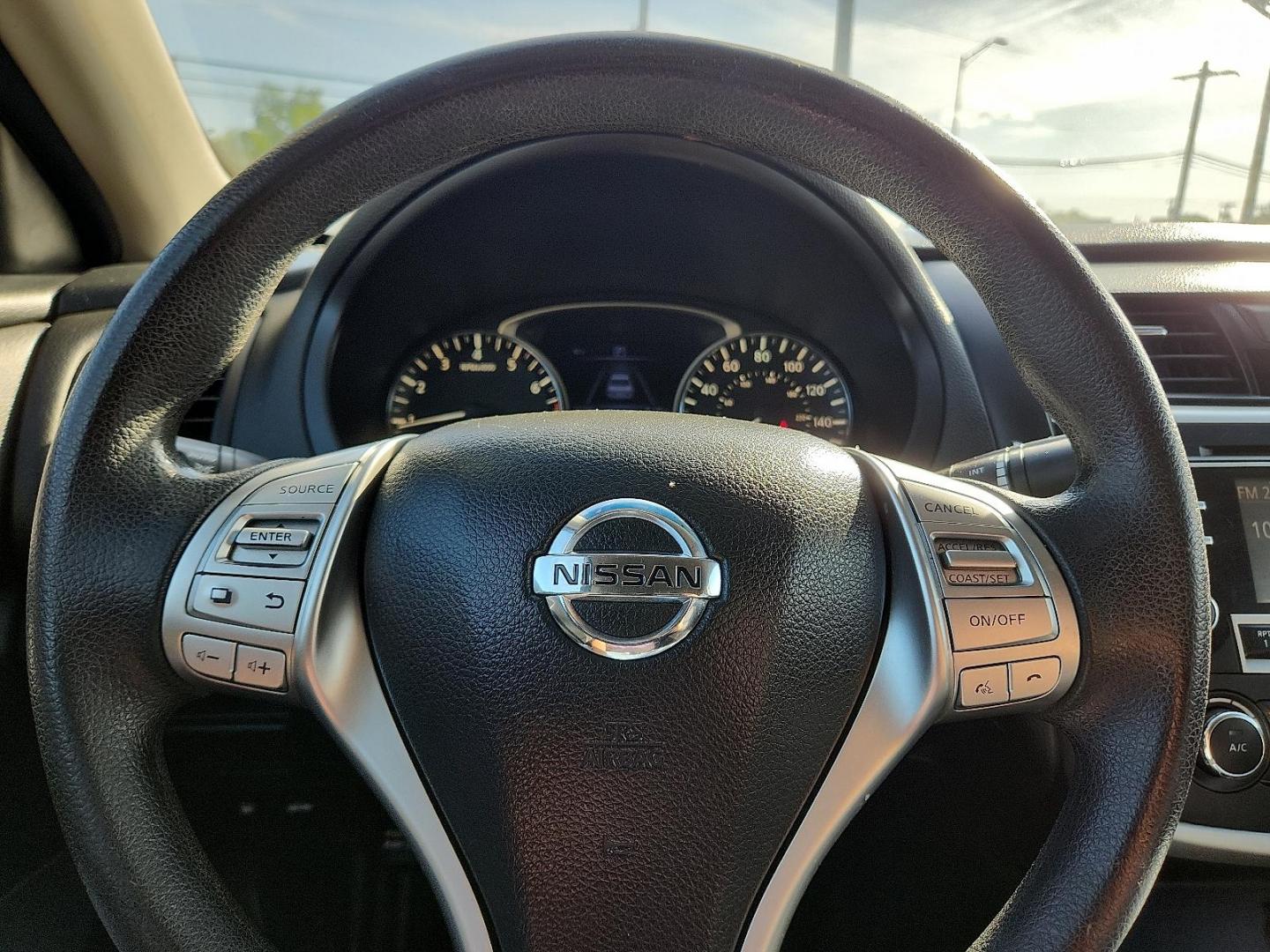 2017 BLACK /Charcoal - G Nissan Altima 2.5 S (1N4AL3AP2HC) with an 2.5L I-4 DOHC, variable valve control, regular unleaded, engine with 179HP engine, located at 4711 Ave Q, Lubbock, TX, 79412, (806) 687-2362, 33.551304, -101.855293 - Photo#28