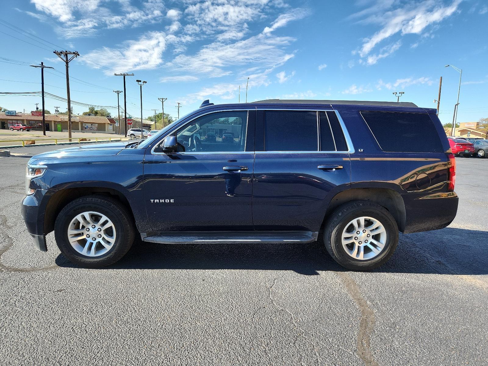 2020 Blue Velvet Metallic /Jet Black, leather Chevrolet Tahoe LT (1GNSKBKC7LR) with an ENGINE, 5.3L ECOTEC3 V8 WITH ACTIVE FUEL MANAGEMENT, DIRECT INJECTION AND VARIABLE VALVE TIMING engine, located at 4711 Ave Q, Lubbock, TX, 79412, (806) 687-2362, 33.551304, -101.855293 - Photo #1