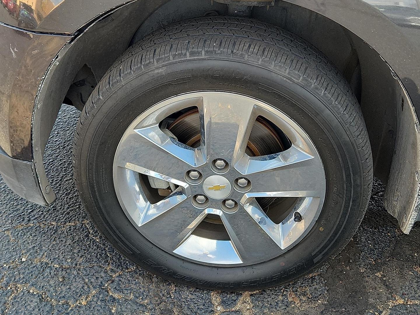 2013 BLACK Chevrolet Equinox 1LT (2GNALDEK2D6) with an 2.4L DOHC 4-Cylinder SIDI Engine engine, located at 4711 Ave Q, Lubbock, TX, 79412, (806) 687-2362, 33.551304, -101.855293 - Photo#6