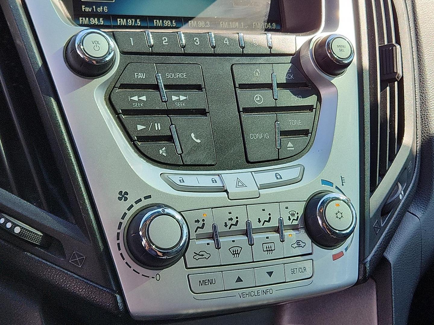 2013 BLACK Chevrolet Equinox 1LT (2GNALDEK2D6) with an 2.4L DOHC 4-Cylinder SIDI Engine engine, located at 4711 Ave Q, Lubbock, TX, 79412, (806) 687-2362, 33.551304, -101.855293 - Photo#20