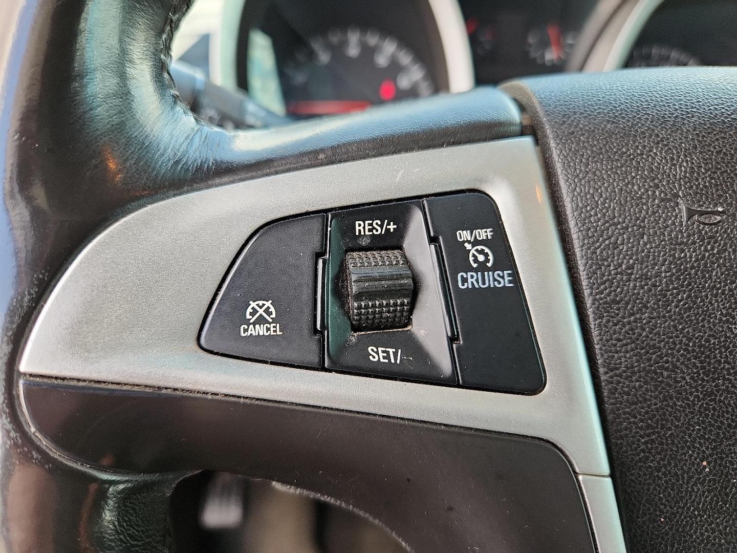 2013 BLACK Chevrolet Equinox 1LT (2GNALDEK2D6) with an 2.4L DOHC 4-Cylinder SIDI Engine engine, located at 4711 Ave Q, Lubbock, TX, 79412, (806) 687-2362, 33.551304, -101.855293 - Photo#25