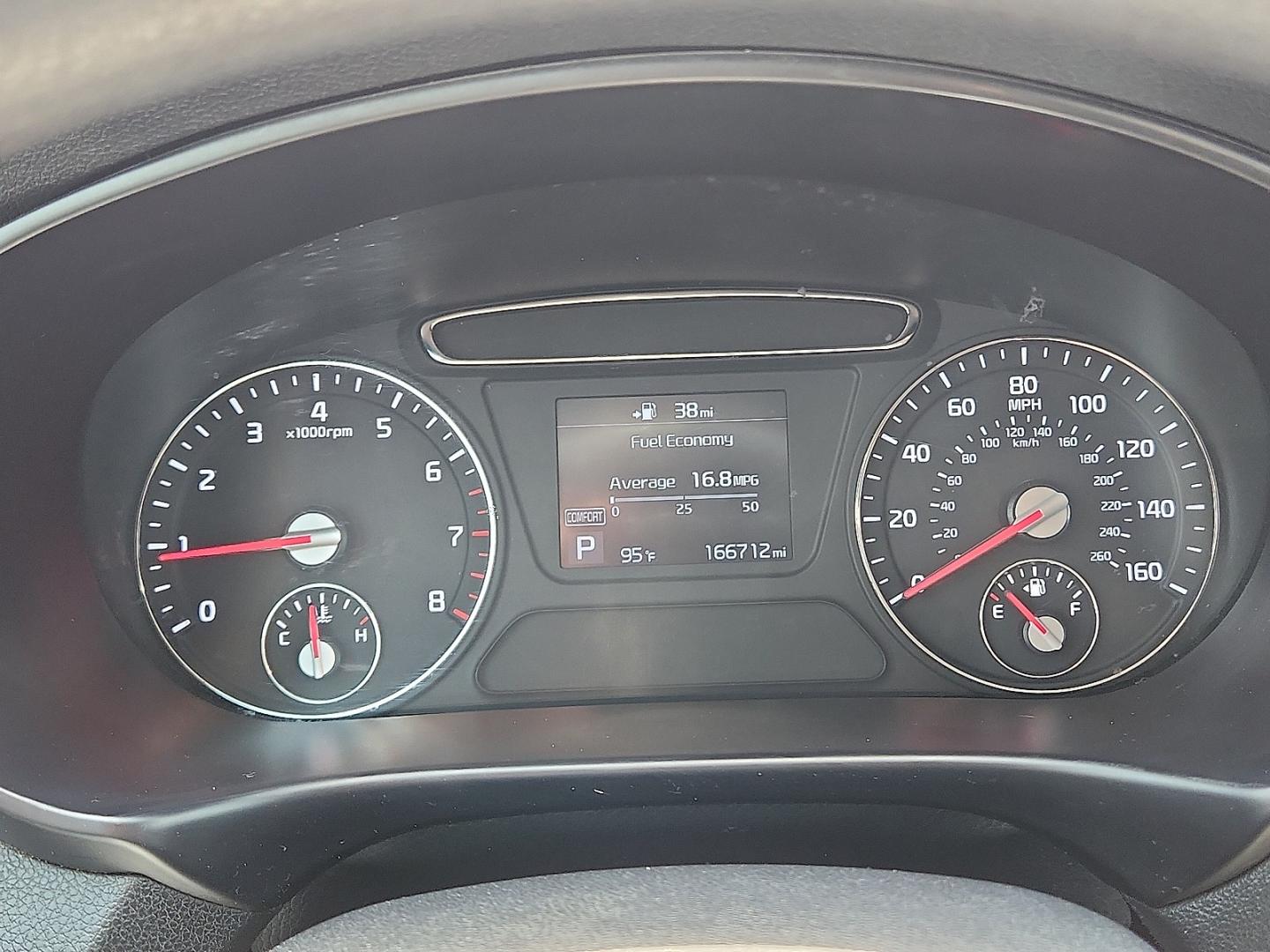 2019 BLACK /Satin Black - WK Kia Sorento 2.4L L (5XYPG4A39KG) with an 2.4L I-4 gasoline direct injection, DOHC, D-CVVT variable valve control, regular unleaded, engine with 185HP engine, located at 4711 Ave Q, Lubbock, TX, 79412, (806) 687-2362, 33.551304, -101.855293- Photo#27