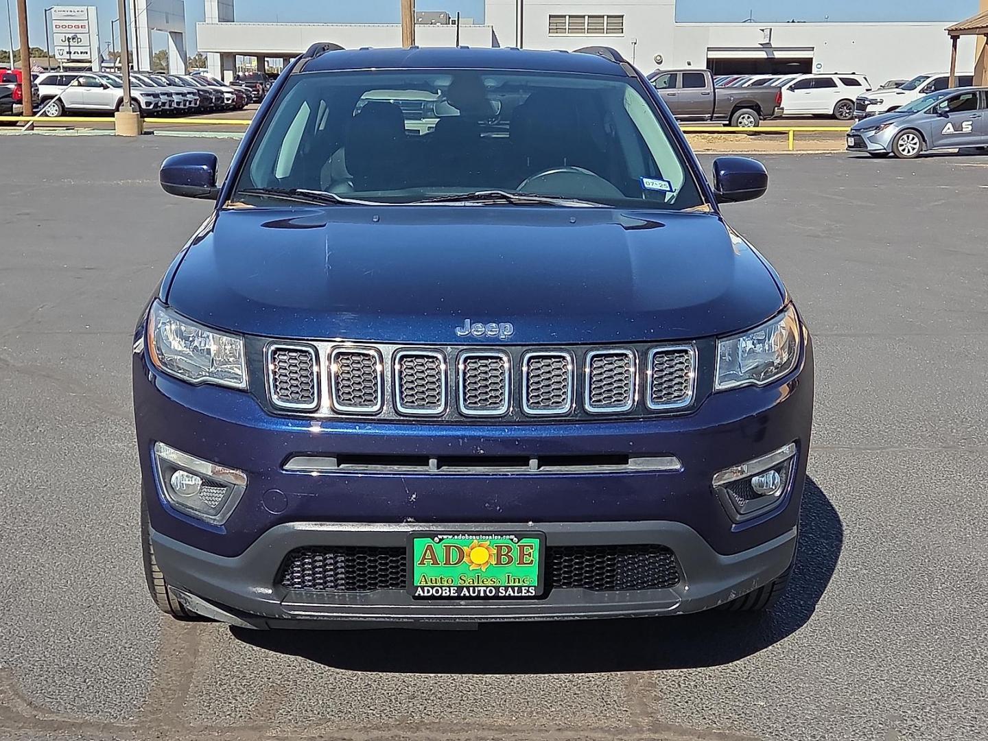 2019 Jazz Blue Pearlcoat - PBX /Black - X9 Jeep Compass Latitude FWD (3C4NJCBBXKT) with an 2.4L I-4 variable valve control, regular unleaded, engine with 180HP engine, located at 4711 Ave Q, Lubbock, TX, 79412, (806) 687-2362, 33.551304, -101.855293 - Photo#7
