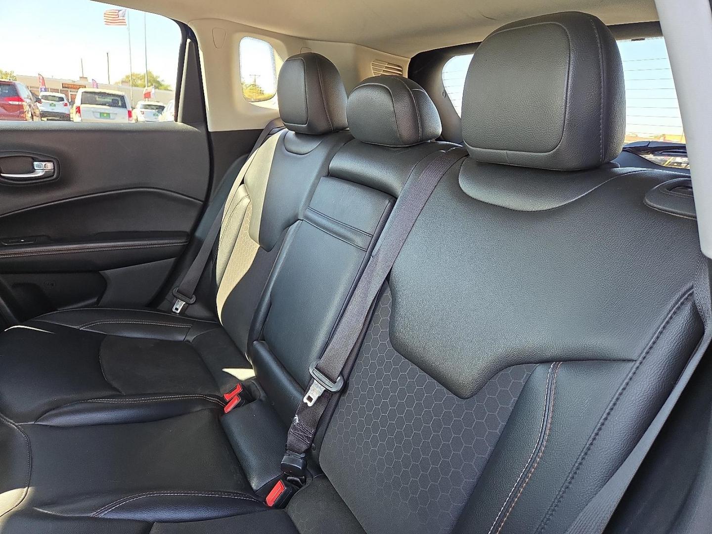 2019 Jazz Blue Pearlcoat - PBX /Black - X9 Jeep Compass Latitude FWD (3C4NJCBBXKT) with an 2.4L I-4 variable valve control, regular unleaded, engine with 180HP engine, located at 4711 Ave Q, Lubbock, TX, 79412, (806) 687-2362, 33.551304, -101.855293 - Photo#18