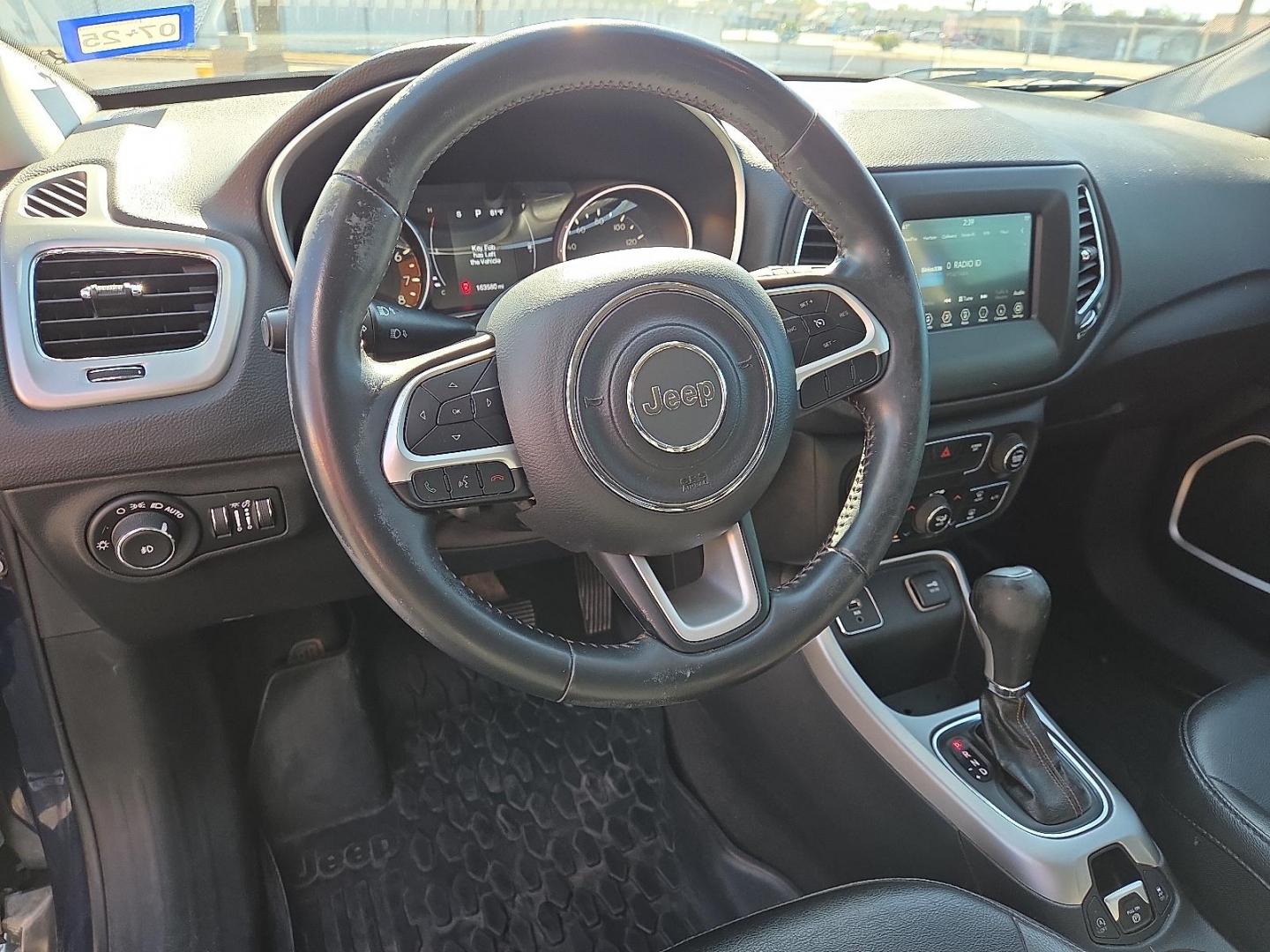 2019 Jazz Blue Pearlcoat - PBX /Black - X9 Jeep Compass Latitude FWD (3C4NJCBBXKT) with an 2.4L I-4 variable valve control, regular unleaded, engine with 180HP engine, located at 4711 Ave Q, Lubbock, TX, 79412, (806) 687-2362, 33.551304, -101.855293 - Photo#21