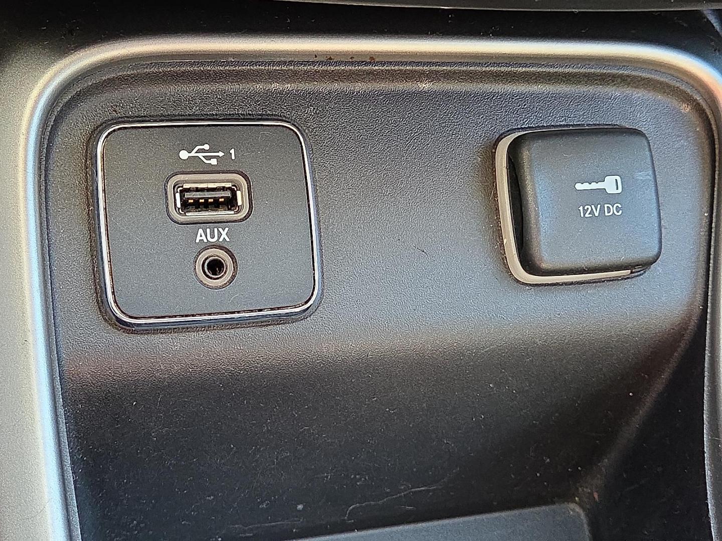 2019 Jazz Blue Pearlcoat - PBX /Black - X9 Jeep Compass Latitude FWD (3C4NJCBBXKT) with an 2.4L I-4 variable valve control, regular unleaded, engine with 180HP engine, located at 4711 Ave Q, Lubbock, TX, 79412, (806) 687-2362, 33.551304, -101.855293 - Photo#25