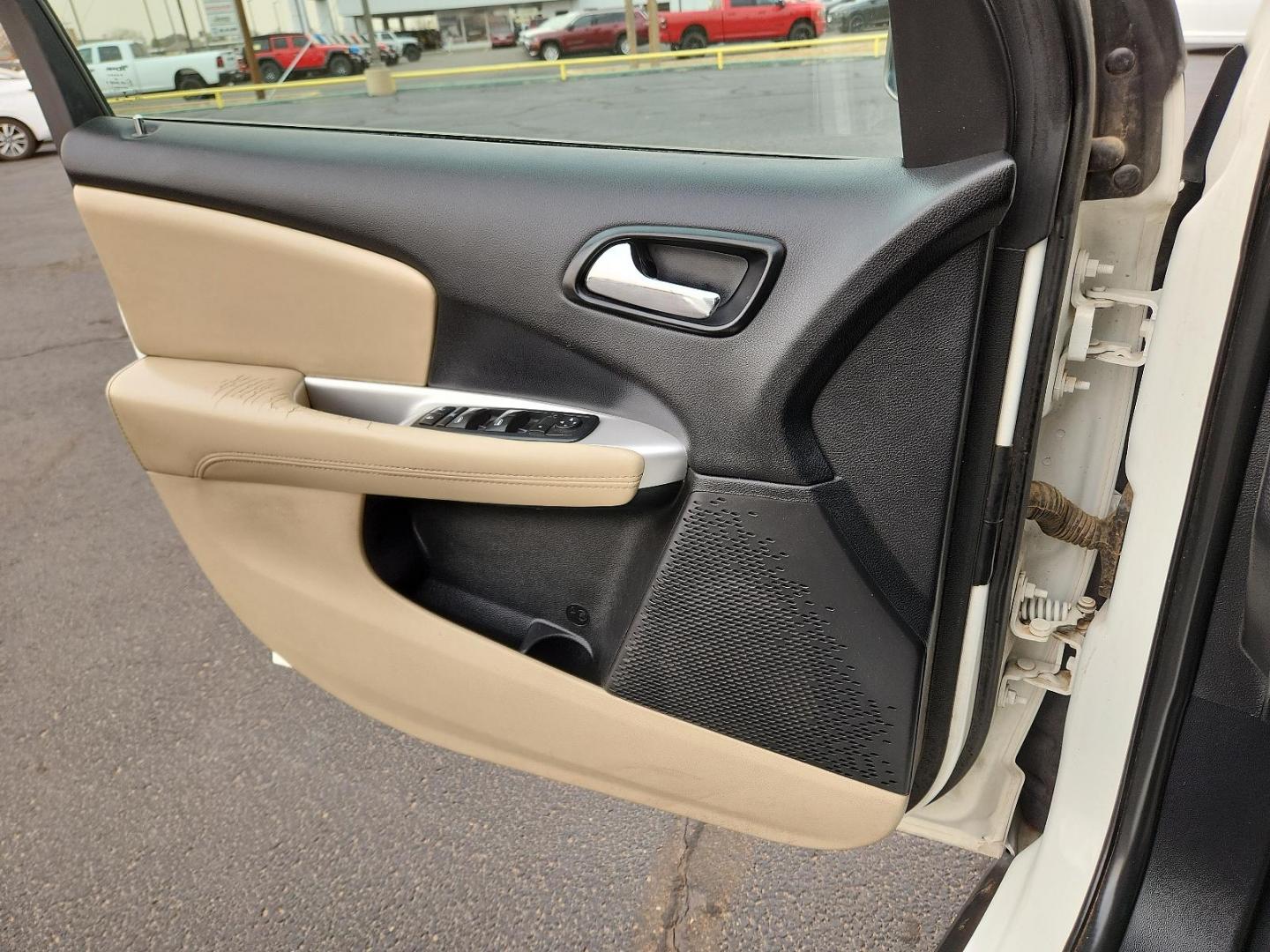 2017 Vice White - PW3 /Lt Frost Beige/Black - E5XL Dodge Journey SXT (3C4PDCBG6HT) with an ENGINE: 3.6L V6 24V VVT engine, located at 4711 Ave Q, Lubbock, TX, 79412, (806) 687-2362, 33.551304, -101.855293 - Photo#13