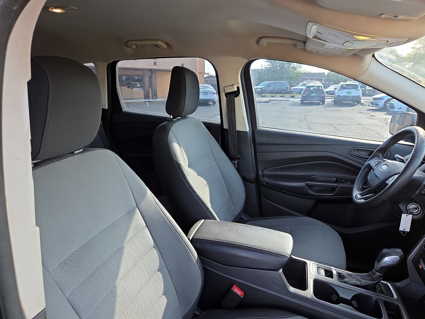 2018 Magnetic Metallic - J7 /Charcoal Black - 7B Ford Escape S (1FMCU0F77JU) with an Duratec 2.5L I-4 DOHC, iVCT variable valve control, regular gasoline, engine with 168HP engine, located at 4711 Ave Q, Lubbock, TX, 79412, (806) 687-2362, 33.551304, -101.855293- Photo#9