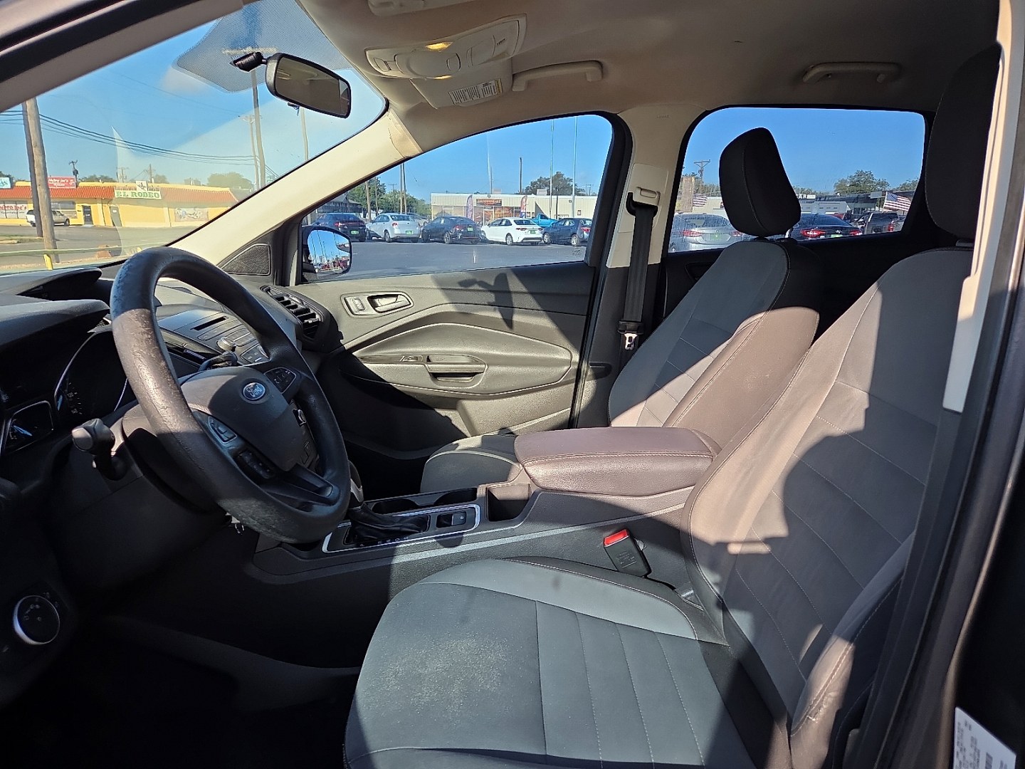 2018 Magnetic Metallic - J7 /Charcoal Black - 7B Ford Escape S (1FMCU0F77JU) with an Duratec 2.5L I-4 DOHC, iVCT variable valve control, regular gasoline, engine with 168HP engine, located at 4711 Ave Q, Lubbock, TX, 79412, (806) 687-2362, 33.551304, -101.855293- Photo#18