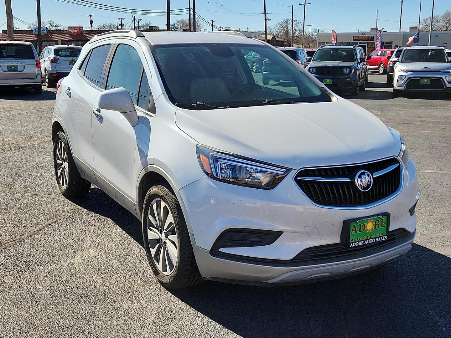 2020 WHITE Buick Encore FWD Preferred (KL4CJASB9LB) with an ECOTEC 1.4L I-4 DOHC, variable valve control, intercooled turbo, regular unleaded, engine with 138HP engine, located at 4711 Ave Q, Lubbock, TX, 79412, (806) 687-2362, 33.551304, -101.855293 - Photo#5