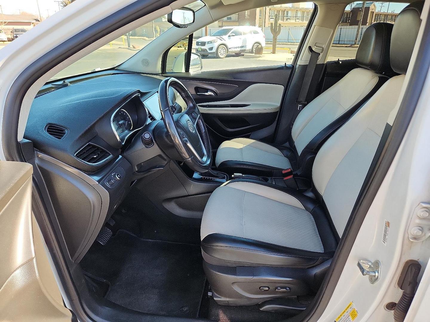 2020 WHITE Buick Encore FWD Preferred (KL4CJASB9LB) with an ECOTEC 1.4L I-4 DOHC, variable valve control, intercooled turbo, regular unleaded, engine with 138HP engine, located at 4711 Ave Q, Lubbock, TX, 79412, (806) 687-2362, 33.551304, -101.855293 - Photo#9