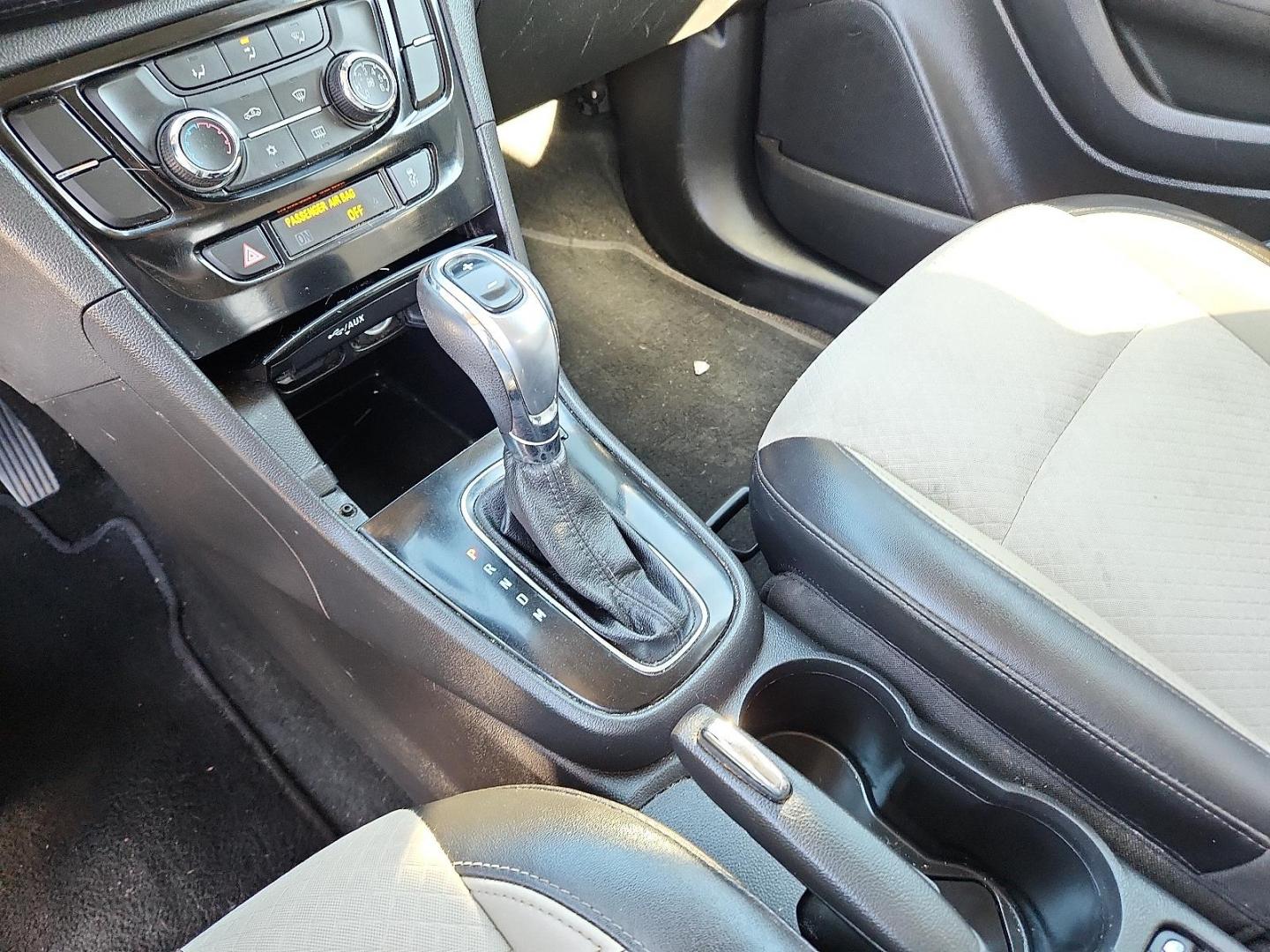 2020 WHITE Buick Encore FWD Preferred (KL4CJASB9LB) with an ECOTEC 1.4L I-4 DOHC, variable valve control, intercooled turbo, regular unleaded, engine with 138HP engine, located at 4711 Ave Q, Lubbock, TX, 79412, (806) 687-2362, 33.551304, -101.855293 - Photo#16