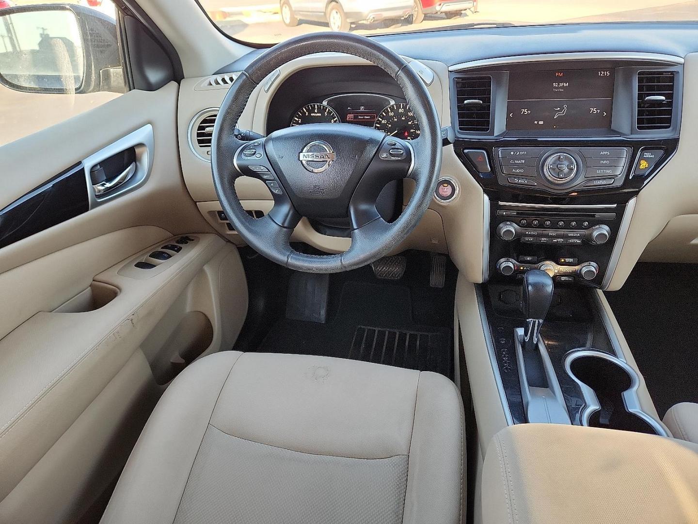 2017 Magnetic Black Metallic Nissan Pathfinder SV (5N1DR2MN5HC) with an 3.5L V-6 gasoline direct injection, DOHC, variable valve control, regular unleaded, engine with 284HP engine, located at 4711 Ave Q, Lubbock, TX, 79412, (806) 687-2362, 33.551304, -101.855293 - Photo#9