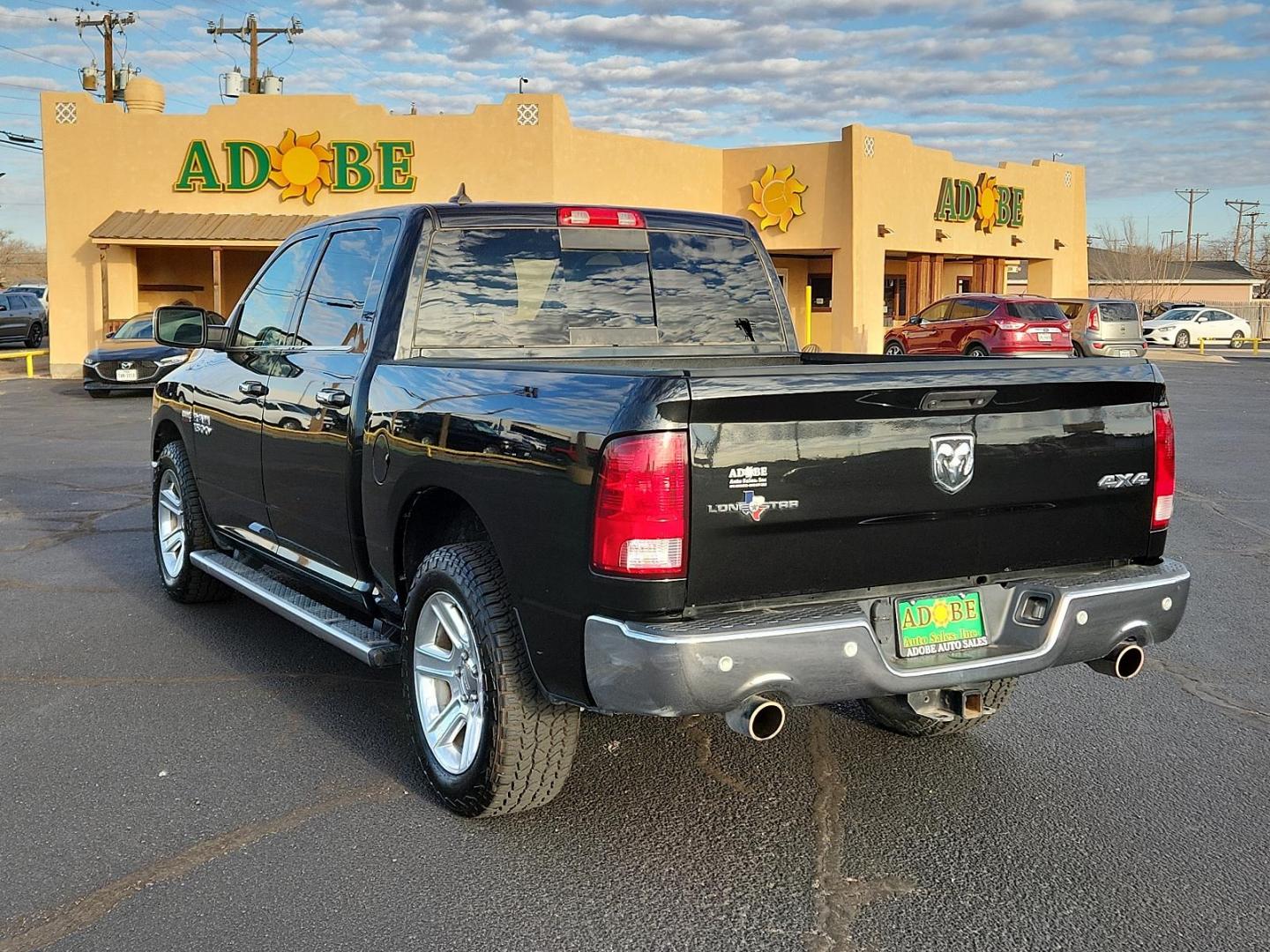 2018 BLACK Ram 1500 Lone Star Silver (1C6RR7LT1JS) with an ENGINE: 5.7L V8 HEMI MDS VVT engine, located at 4711 Ave Q, Lubbock, TX, 79412, (806) 687-2362, 33.551304, -101.855293 - Photo#2