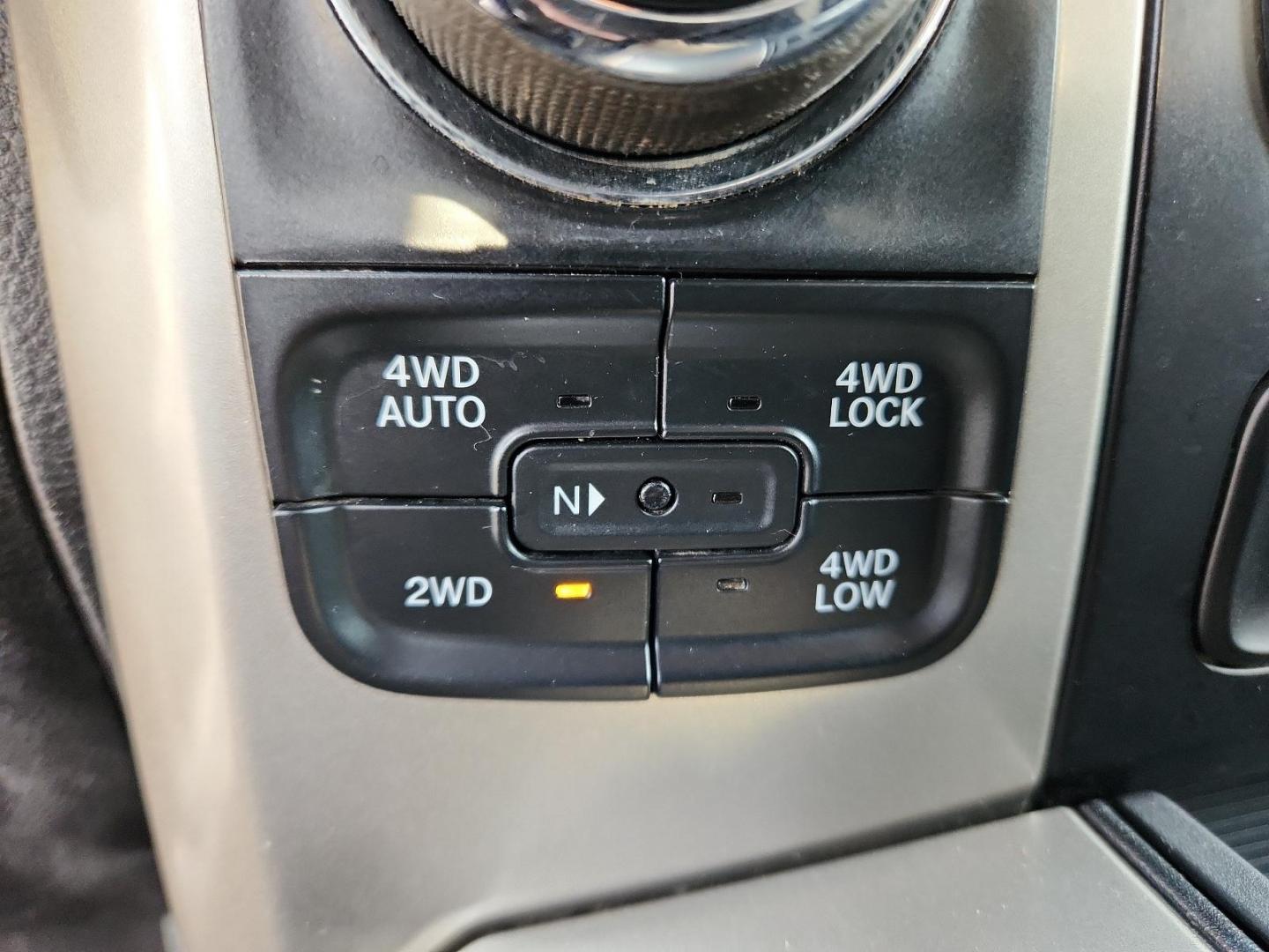 2018 BLACK Ram 1500 Lone Star Silver (1C6RR7LT1JS) with an ENGINE: 5.7L V8 HEMI MDS VVT engine, located at 4711 Ave Q, Lubbock, TX, 79412, (806) 687-2362, 33.551304, -101.855293 - Photo#18