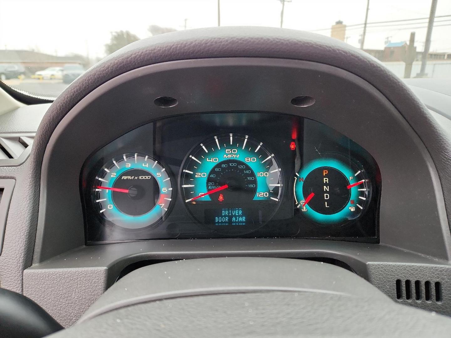 2010 WHITE Ford Fusion S (3FAHP0GA5AR) with an 2.5L 16V I4 DURATEC ENGINE engine, located at 4711 Ave Q, Lubbock, TX, 79412, (806) 687-2362, 33.551304, -101.855293 - Photo#15