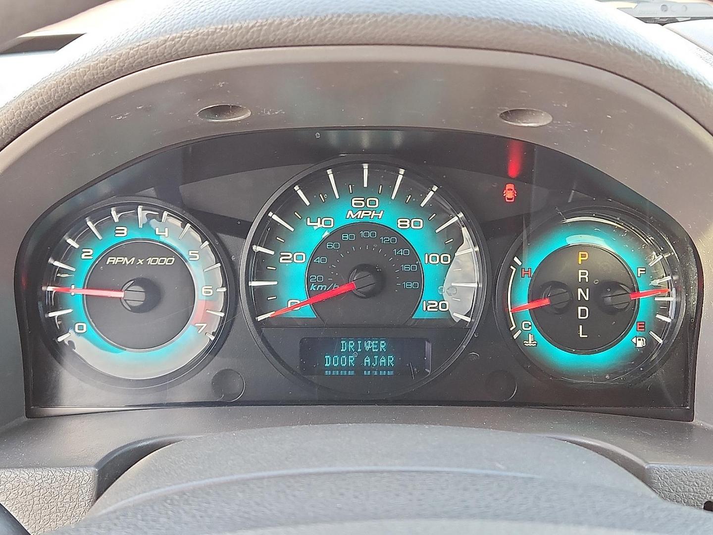 2010 SILVER Ford Fusion S (3FAHP0GA5AR) with an 2.5L I-4 DOHC, variable valve control, regular unleaded, engine with 175HP engine, located at 4711 Ave Q, Lubbock, TX, 79412, (806) 687-2362, 33.551304, -101.855293 - Photo#14