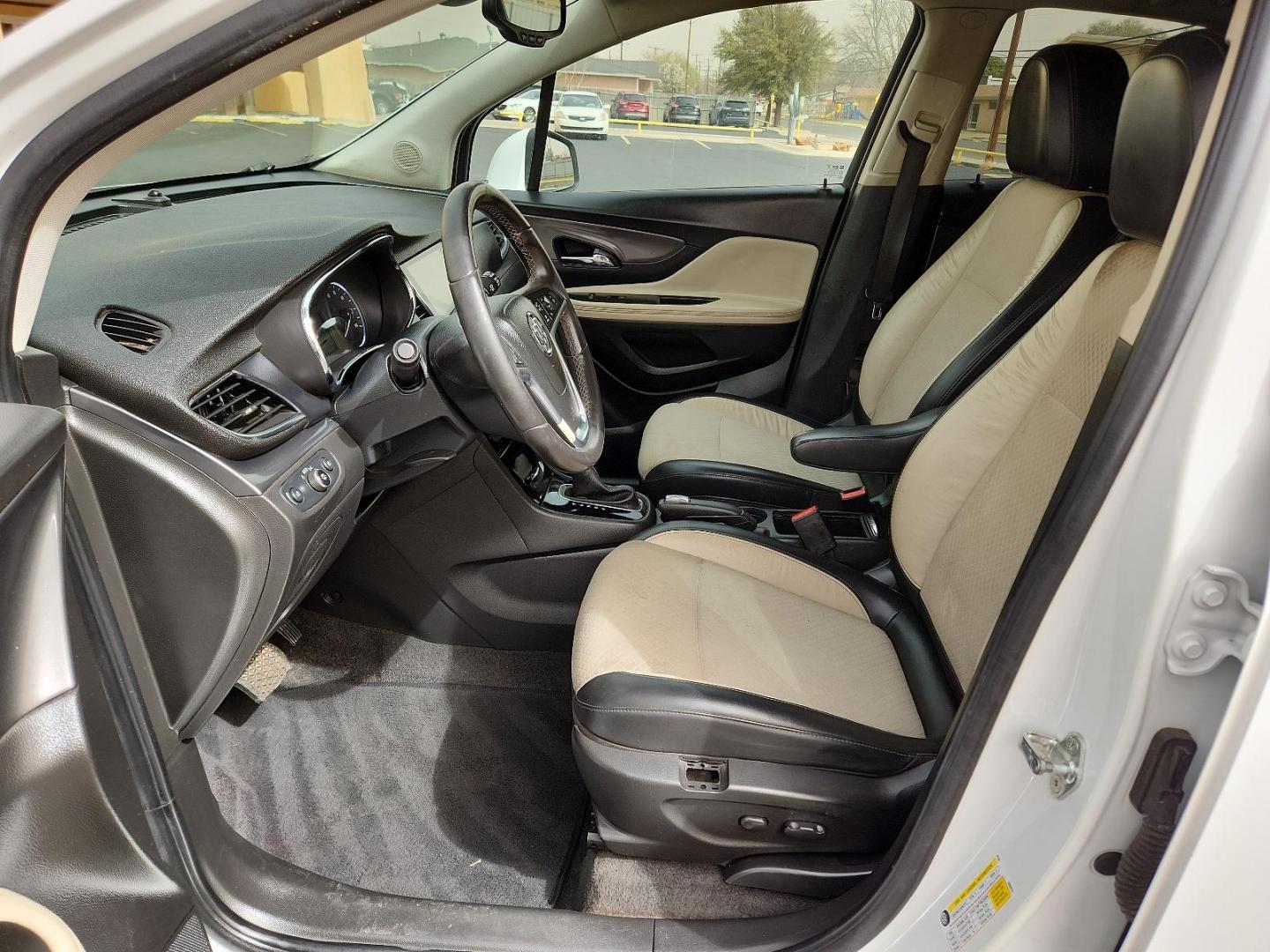 2017 WHITE Buick Encore Preferred II (KL4CJBSB9HB) with an ENGINE, ECOTEC TURBO 1.4L VARIABLE VALVE TIMING DOHC 4-CYLINDER SEQUENTIAL MFI engine, located at 4711 Ave Q, Lubbock, TX, 79412, (806) 687-2362, 33.551304, -101.855293 - Photo#10