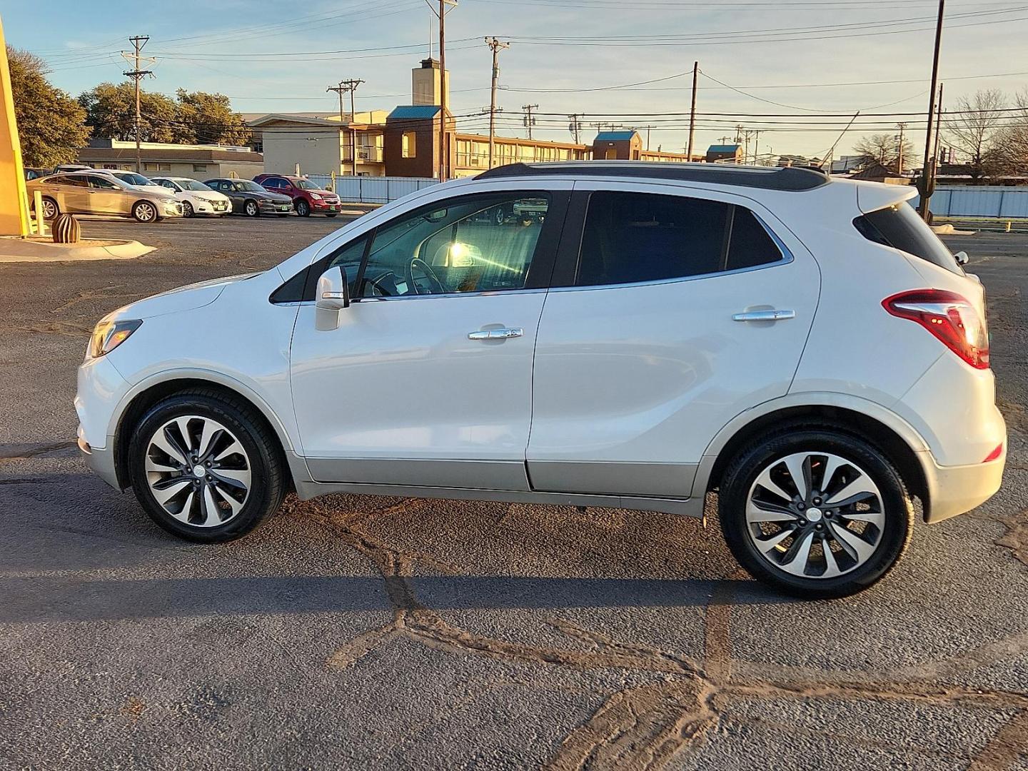 2017 WHITE Buick Encore Preferred II (KL4CJBSB9HB) with an Ecotec 1.4L I-4 DOHC, variable valve control, intercooled turbo, regular unleaded, engine with 138HP engine, located at 4711 Ave Q, Lubbock, TX, 79412, (806) 687-2362, 33.551304, -101.855293 - Photo#1