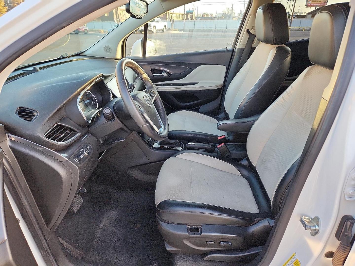 2017 WHITE Buick Encore Preferred II (KL4CJBSB9HB) with an Ecotec 1.4L I-4 DOHC, variable valve control, intercooled turbo, regular unleaded, engine with 138HP engine, located at 4711 Ave Q, Lubbock, TX, 79412, (806) 687-2362, 33.551304, -101.855293 - Photo#10