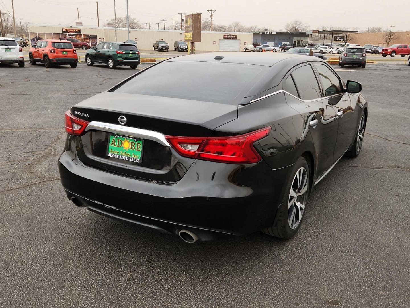 2017 BLACK Nissan Maxima S (1N4AA6AP5HC) with an Engine: 3.5L DOHC 24-Valve V6 engine, located at 4711 Ave Q, Lubbock, TX, 79412, (806) 687-2362, 33.551304, -101.855293 - Photo#3