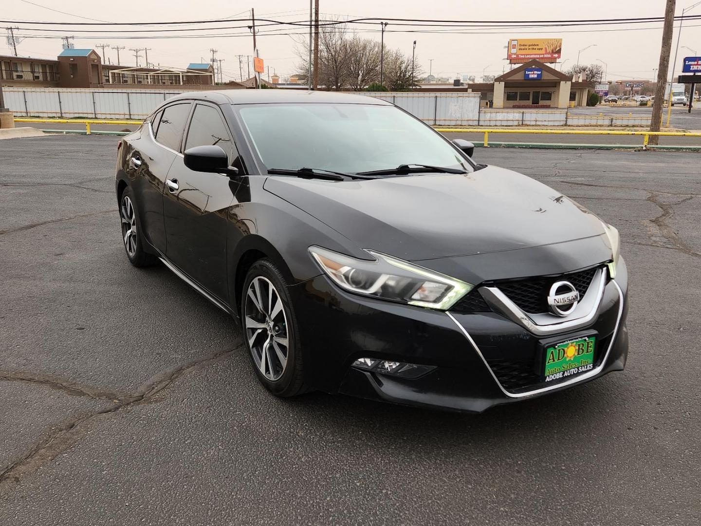 2017 BLACK Nissan Maxima S (1N4AA6AP5HC) with an Engine: 3.5L DOHC 24-Valve V6 engine, located at 4711 Ave Q, Lubbock, TX, 79412, (806) 687-2362, 33.551304, -101.855293 - Photo#5