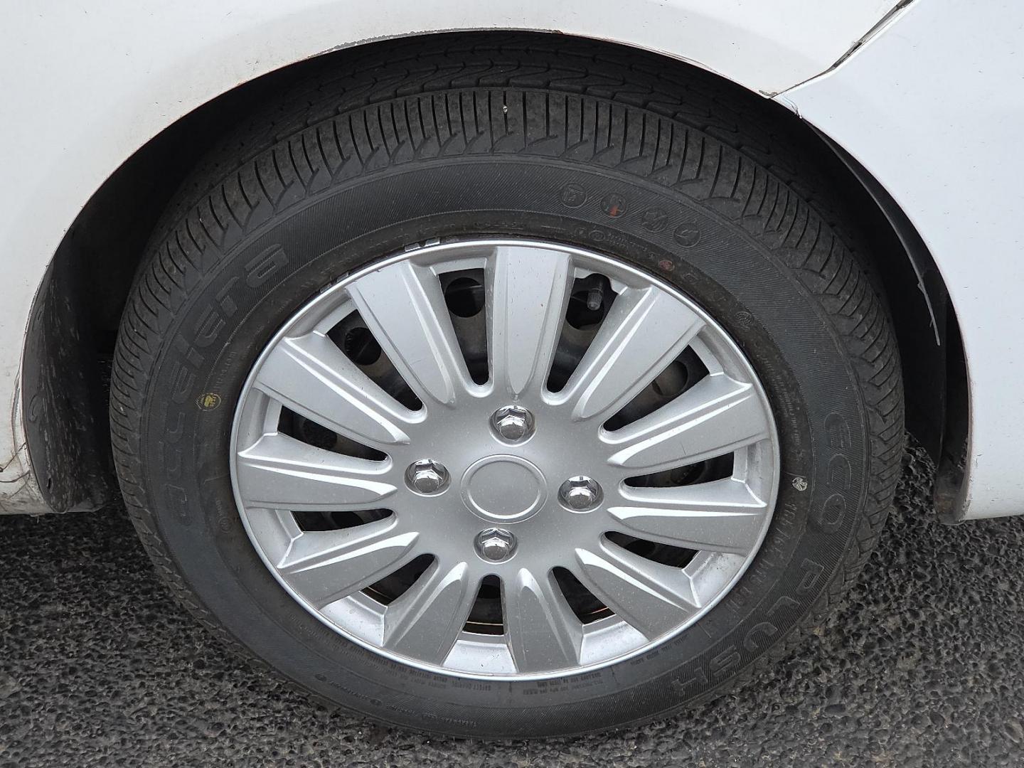 2017 Fresh Powder - QM1 /Charcoal - G Nissan Versa 1.6 S+ (3N1CN7AP7HL) with an 1.6L I-4 DOHC, variable valve control, regular unleaded, engine with 109HP engine, located at 4711 Ave Q, Lubbock, TX, 79412, (806) 687-2362, 33.551304, -101.855293 - Photo#10