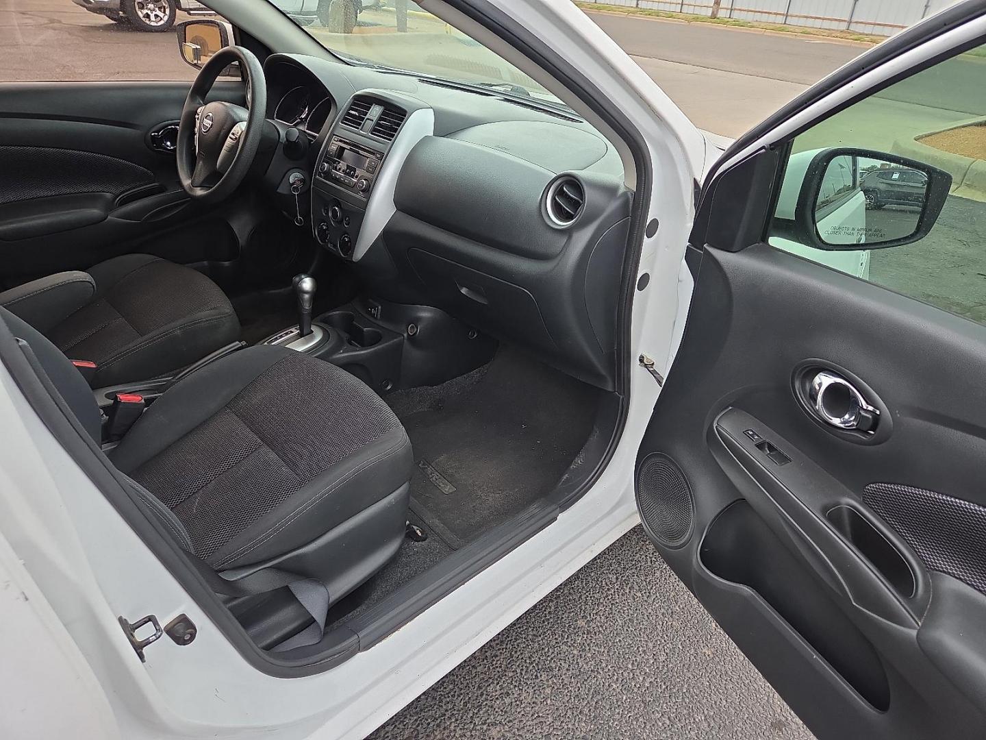 2017 Fresh Powder - QM1 /Charcoal - G Nissan Versa 1.6 S+ (3N1CN7AP7HL) with an 1.6L I-4 DOHC, variable valve control, regular unleaded, engine with 109HP engine, located at 4711 Ave Q, Lubbock, TX, 79412, (806) 687-2362, 33.551304, -101.855293 - Photo#11