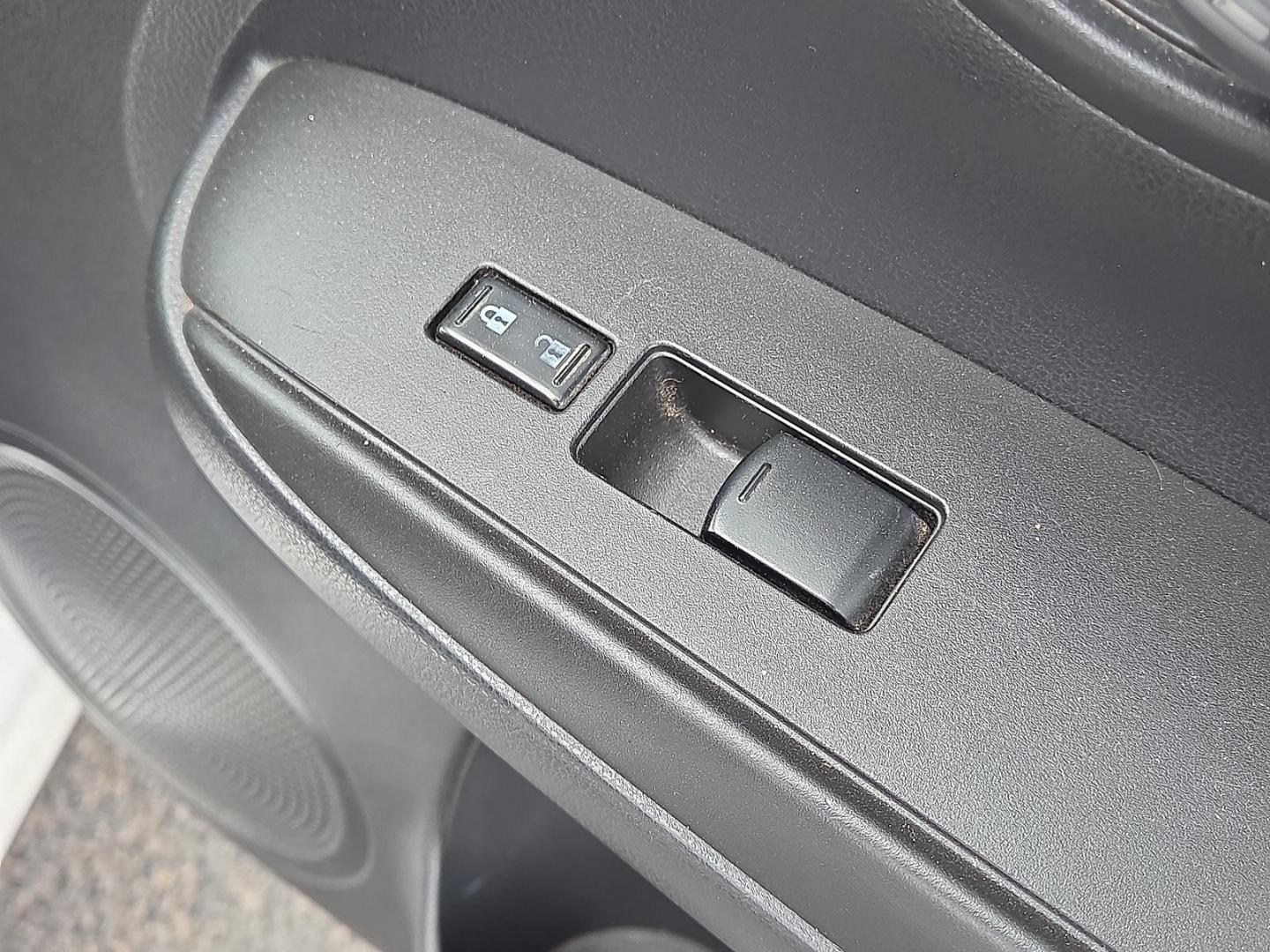 2017 Fresh Powder - QM1 /Charcoal - G Nissan Versa 1.6 S+ (3N1CN7AP7HL) with an 1.6L I-4 DOHC, variable valve control, regular unleaded, engine with 109HP engine, located at 4711 Ave Q, Lubbock, TX, 79412, (806) 687-2362, 33.551304, -101.855293 - Photo#14