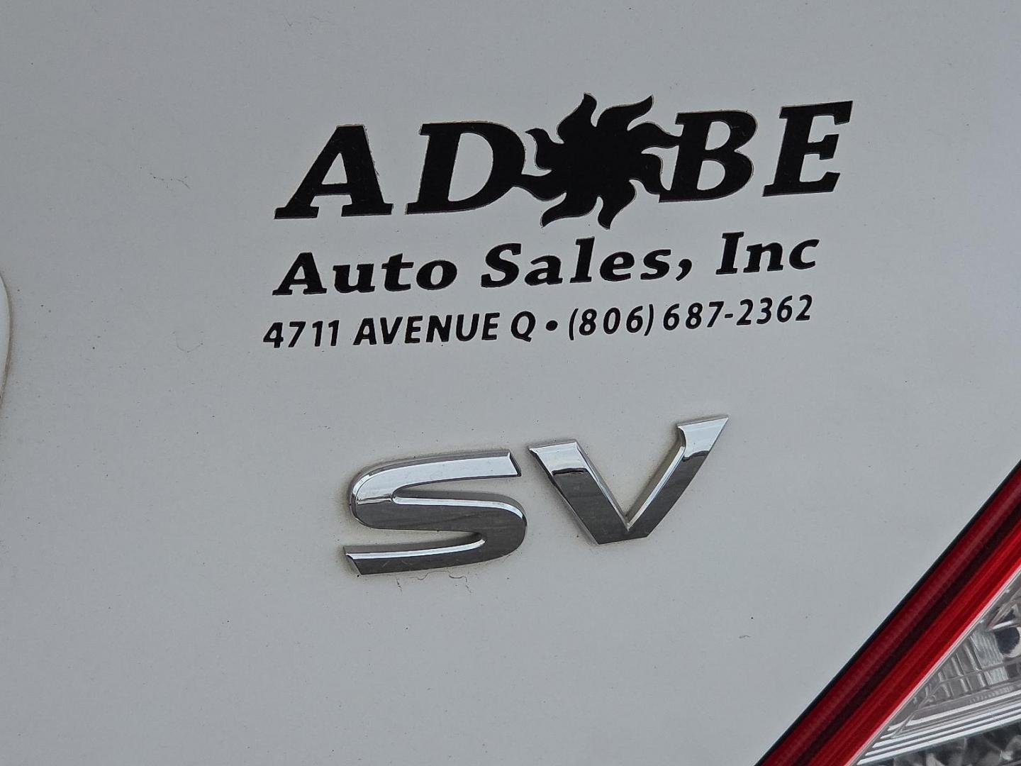 2017 Fresh Powder - QM1 /Charcoal - G Nissan Versa 1.6 S+ (3N1CN7AP7HL) with an 1.6L I-4 DOHC, variable valve control, regular unleaded, engine with 109HP engine, located at 4711 Ave Q, Lubbock, TX, 79412, (806) 687-2362, 33.551304, -101.855293 - Photo#15