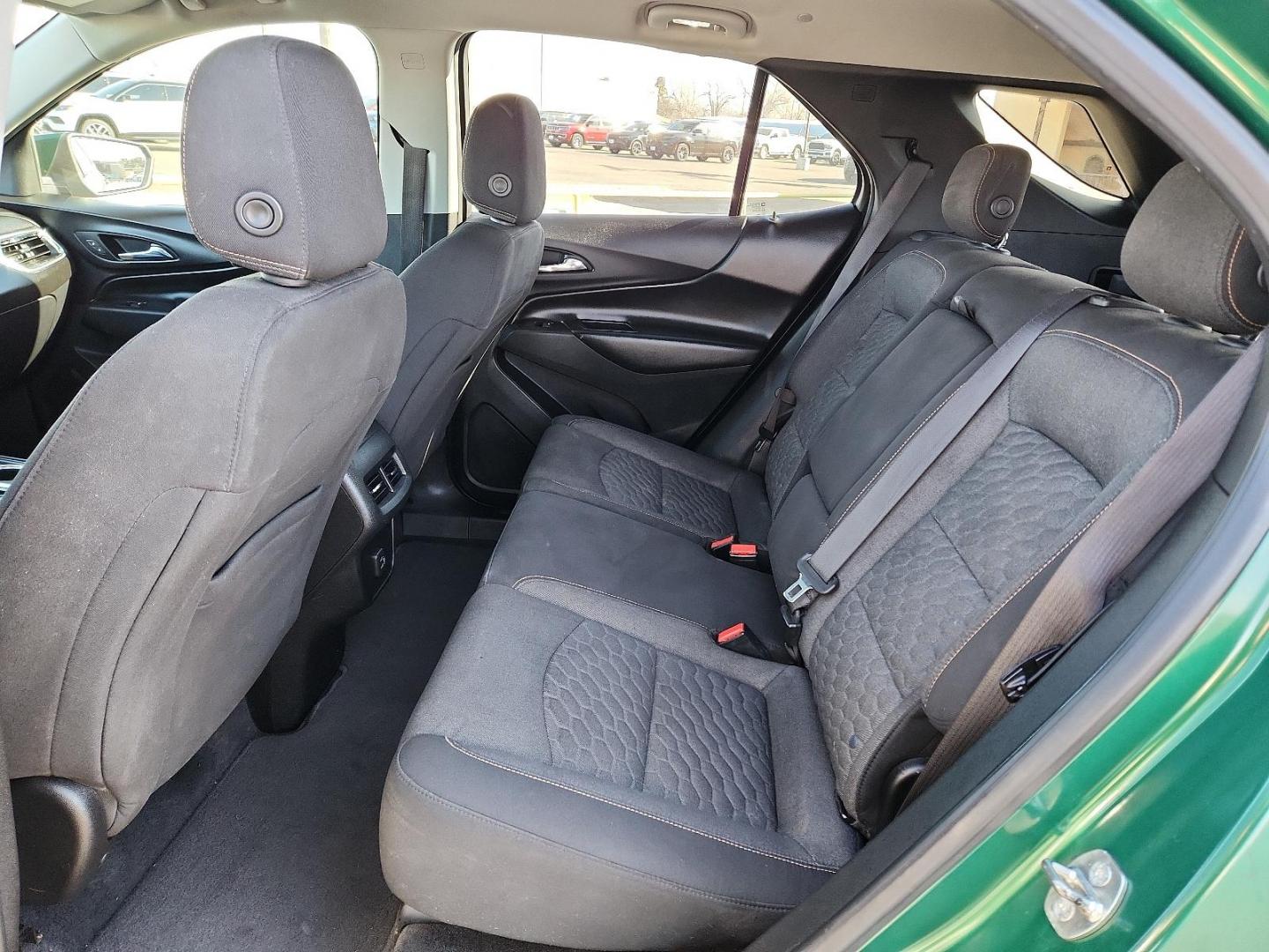 2019 Ivy Metallic Chevrolet Equinox LT (2GNAXKEV0K6) with an ENGINE, 1.5L TURBO DOHC 4-CYLINDER, SIDI, VVT engine, located at 4711 Ave Q, Lubbock, TX, 79412, (806) 687-2362, 33.551304, -101.855293 - Photo#8