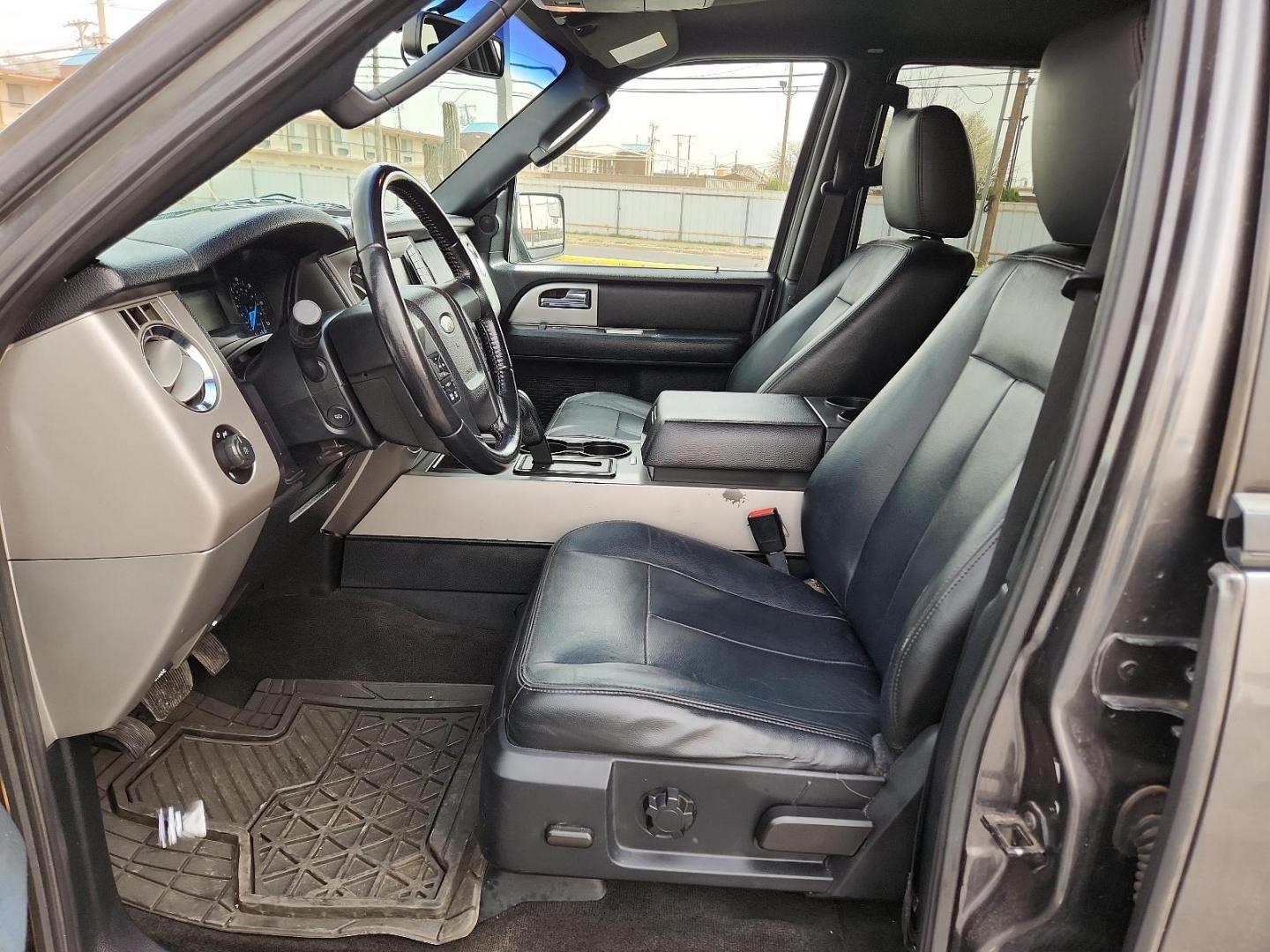 2017 Magnetic - J7 /Ebony - CH Ford Expedition XLT (1FMJU1HT9HE) with an ENGINE: 3.5L ECOBOOST V6 engine, located at 4711 Ave Q, Lubbock, TX, 79412, (806) 687-2362, 33.551304, -101.855293 - Photo#10