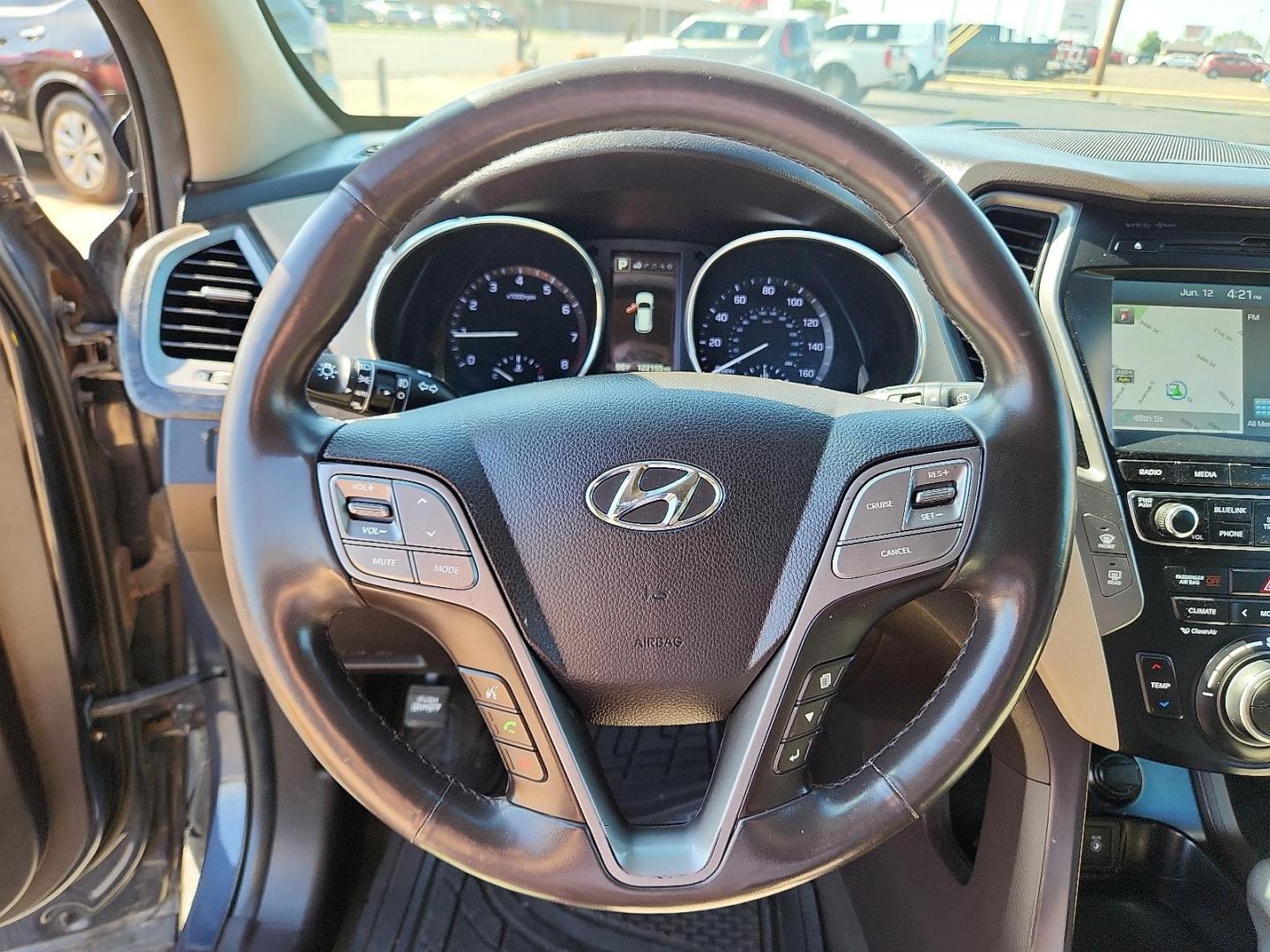 2017 Marlin Blue - W7U /Beige - VYN Hyundai Santa Fe Sport 2.0T Ultimate (5NMZW4LA7HH) with an Engine: 2.0L Turbo-GDI DOHC 16-Valve I4 engine, located at 4711 Ave Q, Lubbock, TX, 79412, (806) 687-2362, 33.551304, -101.855293 - Photo#17