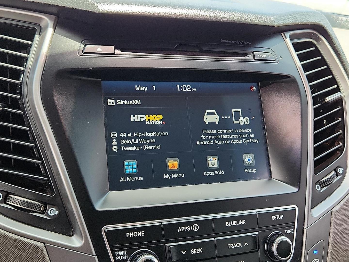 2018 Twilight Black - S3B /Gray - VFG Hyundai Santa Fe Sport 2.4L (5NMZU3LB5JH) with an Theta II 2.4L I-4 gasoline direct injection, DOHC, D-CVVT variable valve control, regular unleaded, engine with 185HP engine, located at 4711 Ave Q, Lubbock, TX, 79412, (806) 687-2362, 33.551304, -101.855293 - Photo#14