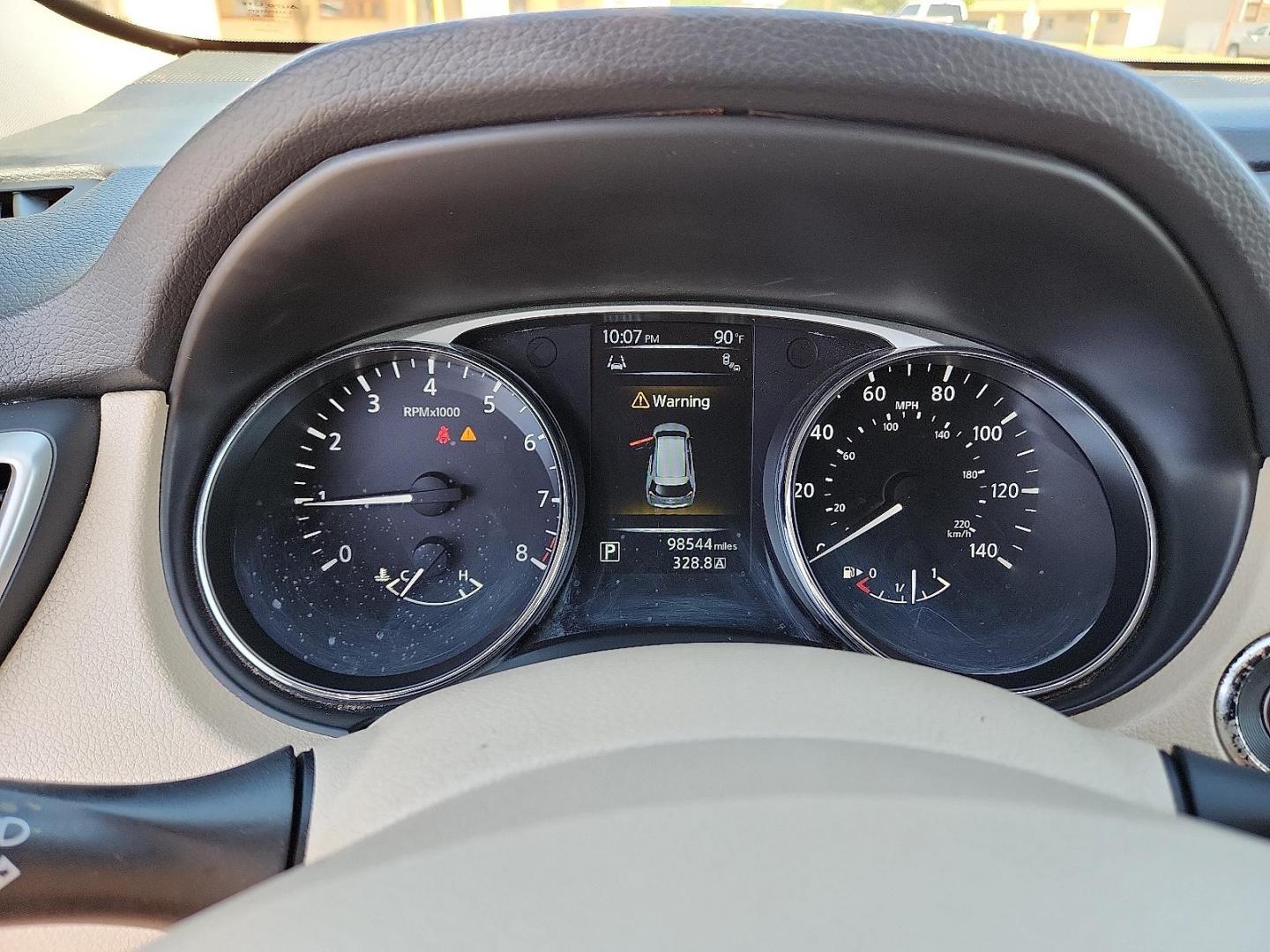 2014 Saharan Sun - EAP Nissan Rogue SV (5N1AT2ML8EC) with an 2.5L I-4 DOHC, variable valve control, regular unleaded, engine with 170HP engine, located at 4711 Ave Q, Lubbock, TX, 79412, (806) 687-2362, 33.551304, -101.855293 - Photo#15