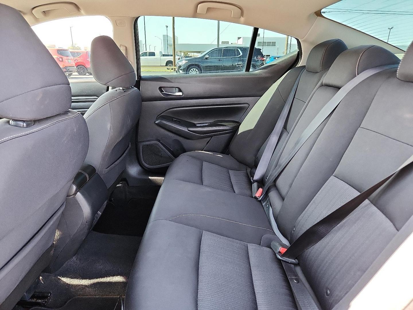 2020 Deep Blue Pearl Nissan Altima S FWD (1N4BL4BV3LC) with an 2.5L I-4 gasoline direct injection, DOHC, CVTCS variable valve control, regular unleaded, engine with 188HP engine, located at 4711 Ave Q, Lubbock, TX, 79412, (806) 687-2362, 33.551304, -101.855293 - Photo#8
