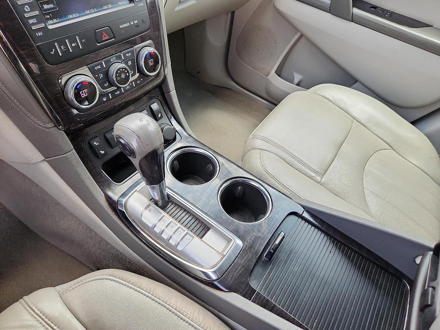 2015 Dark Sapphire Blue Metallic Buick Enclave Leather (5GAKRBKD6FJ) with an 3.6L V-6 gasoline direct injection, DOHC, variable valve control, regular unleaded, engine with 288HP engine, located at 4711 Ave Q, Lubbock, TX, 79412, (806) 687-2362, 33.551304, -101.855293 - Photo#19