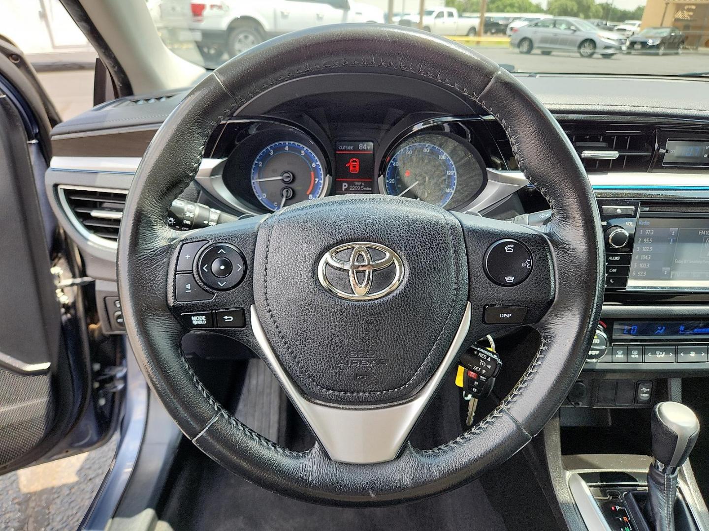 2016 Blue Crush Metallic Toyota Corolla S w/Special Edition Pkg (5YFBURHE7GP) with an 1.8L I-4 DOHC, VVT-i variable valve control, regular unleaded, engine with 132HP engine, located at 4711 Ave Q, Lubbock, TX, 79412, (806) 687-2362, 33.551304, -101.855293 - Photo#17