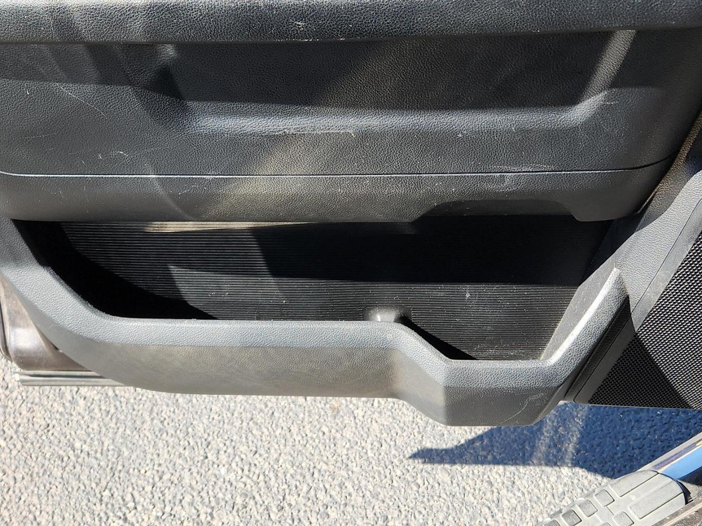 2015 GRAY Ram 1500 Tradesman (3C6RR6KT3FG) with an HEMI 5.7L V-8 variable valve control, regular unleaded, engine with cylinder deactivation and 395HP engine, located at 4711 Ave Q, Lubbock, TX, 79412, (806) 687-2362, 33.551304, -101.855293 - Photo#28