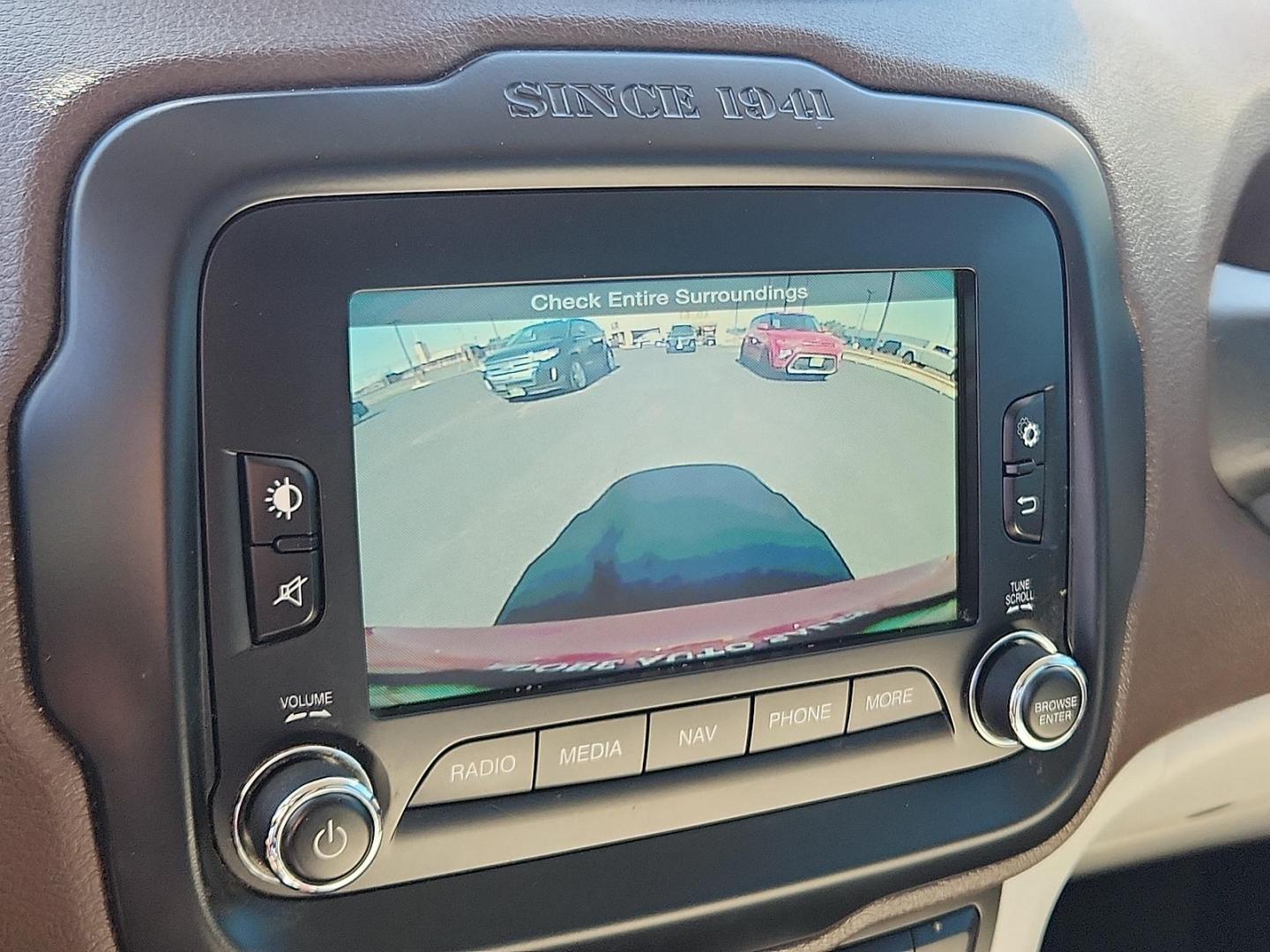 2015 Omaha Orange Jeep Renegade Latitude (ZACCJABT4FP) with an MultiAir2 Tigershark 2.4L I-4 variable valve control, regular unleaded, engine with 180HP engine, located at 4711 Ave Q, Lubbock, TX, 79412, (806) 687-2362, 33.551304, -101.855293 - Photo#13