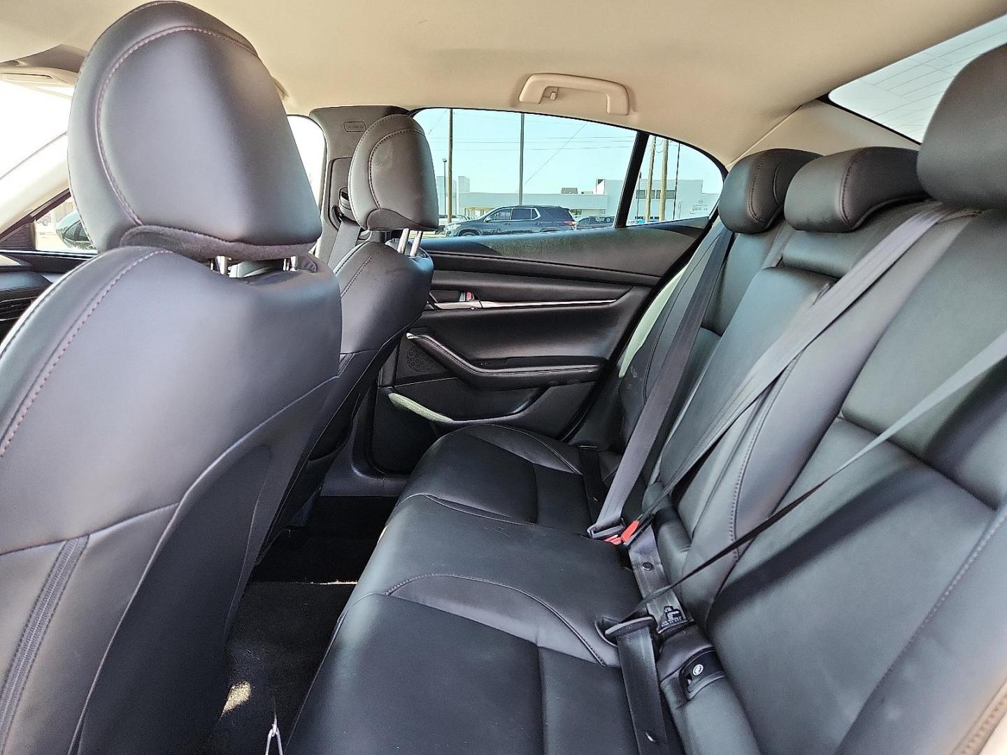 2020 Jet Black Mica Mazda Mazda3 Sedan Select Package (3MZBPBCM8LM) with an SKYACTIV-G 2.5L I-4 gasoline direct injection, DOHC, variable valve control, regular unleaded, engine with cylinder deactivation and 186HP engine, located at 4711 Ave Q, Lubbock, TX, 79412, (806) 687-2362, 33.551304, -101.855293 - Photo#7