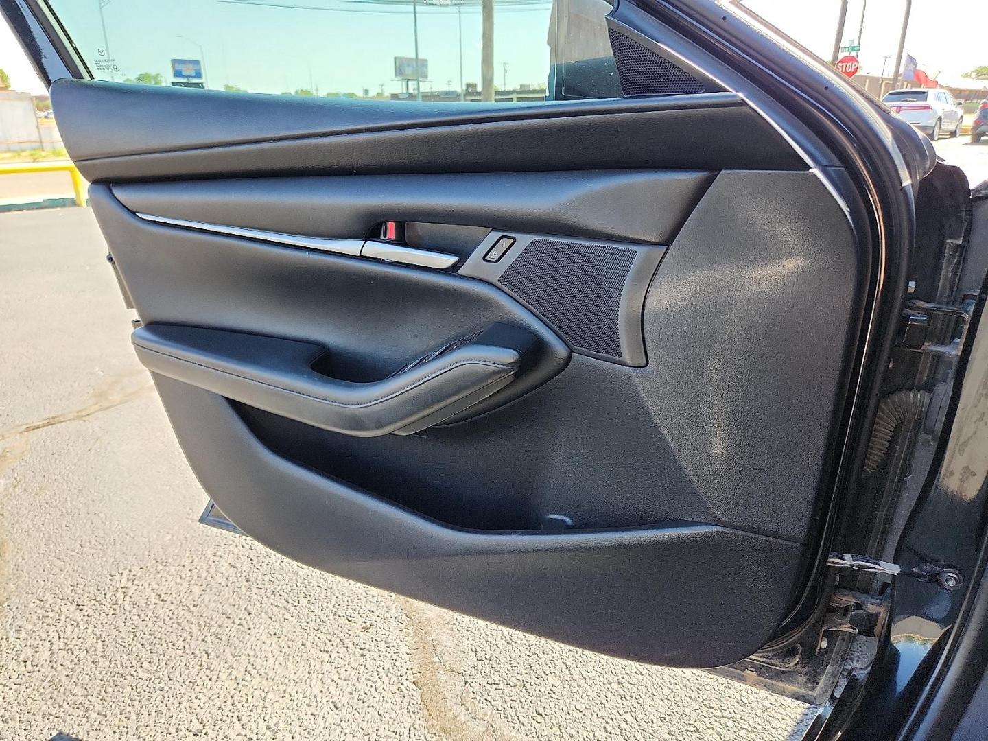 2020 Jet Black Mica Mazda Mazda3 Sedan Select Package (3MZBPBCM8LM) with an SKYACTIV-G 2.5L I-4 gasoline direct injection, DOHC, variable valve control, regular unleaded, engine with cylinder deactivation and 186HP engine, located at 4711 Ave Q, Lubbock, TX, 79412, (806) 687-2362, 33.551304, -101.855293 - Photo#11